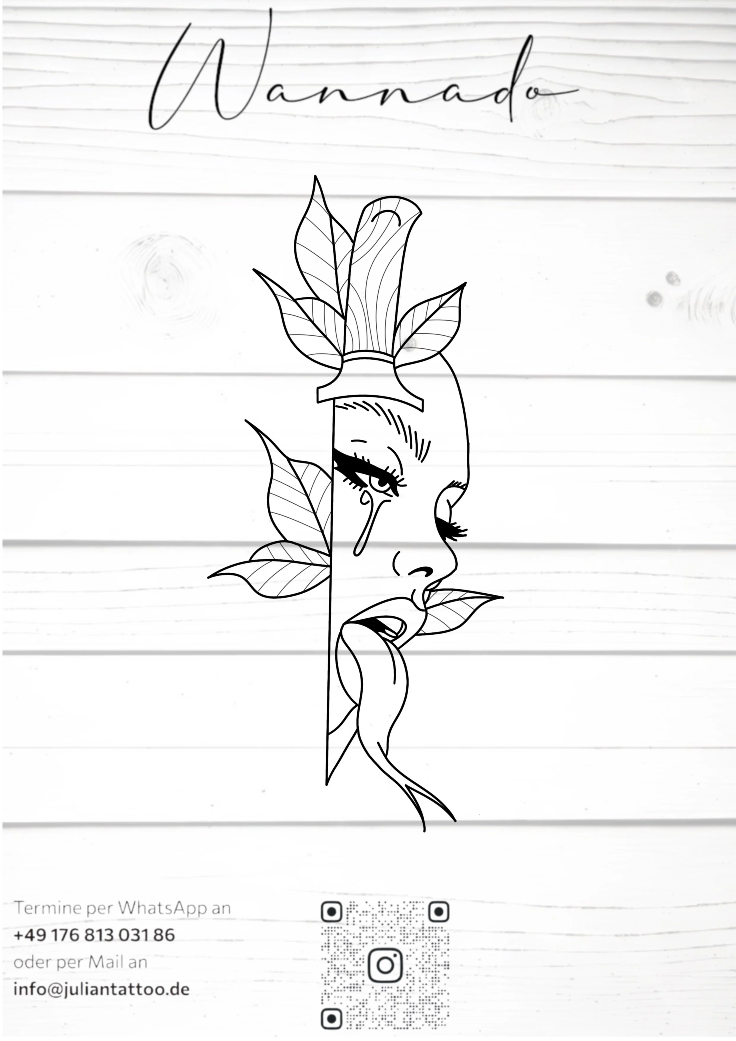 Schwarz-weiße Tattoo-Design mit einer menschlichen Person, die an die Stirn und den Wangen gezeichnet ist, mit Blättern, die nahtlos in das Gesicht integriert sind und die Tinte über das Gesicht laufen lassen. Der Name 'Wannado' ist oben in cursiver 