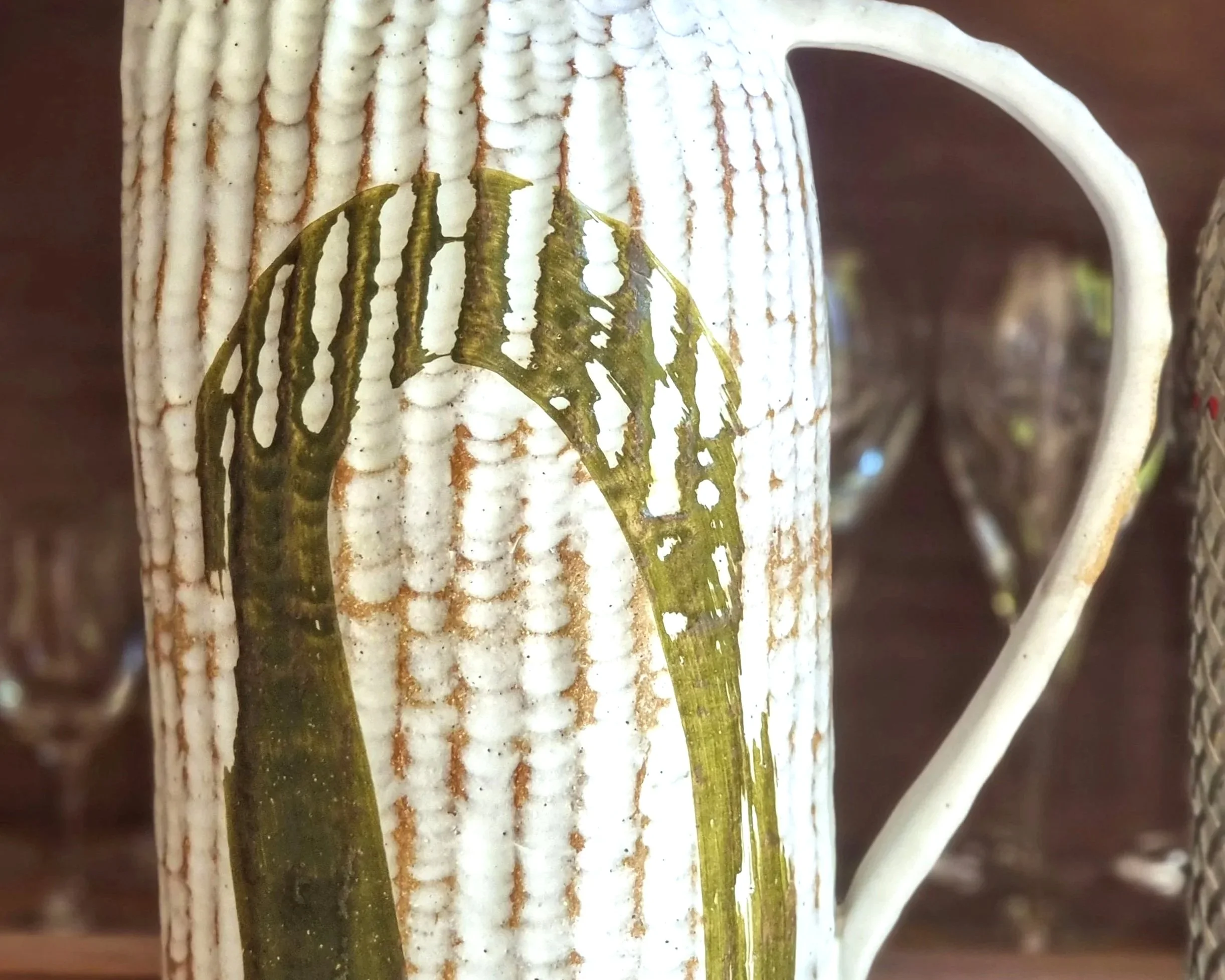 textured%2Bjug%2Bgreen%2Bswish.jpg