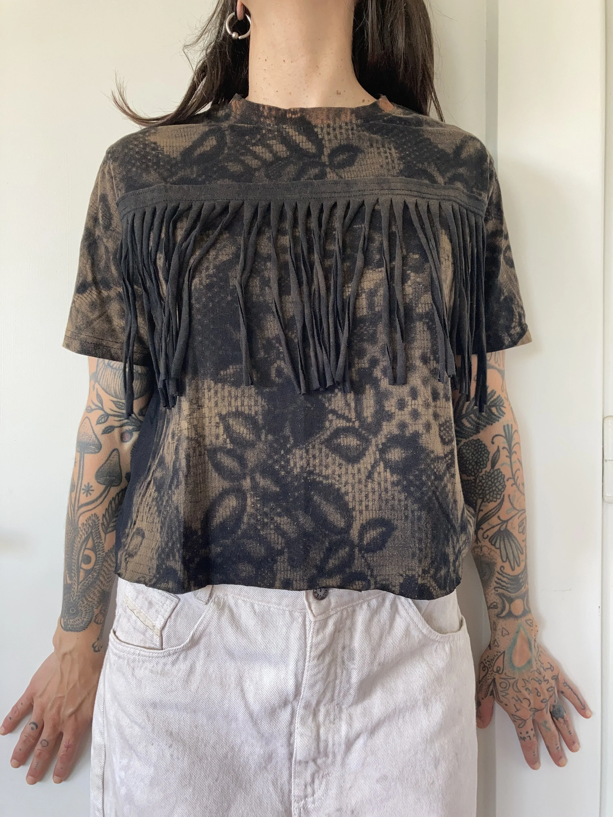 Lace Print Fringe T-shirt