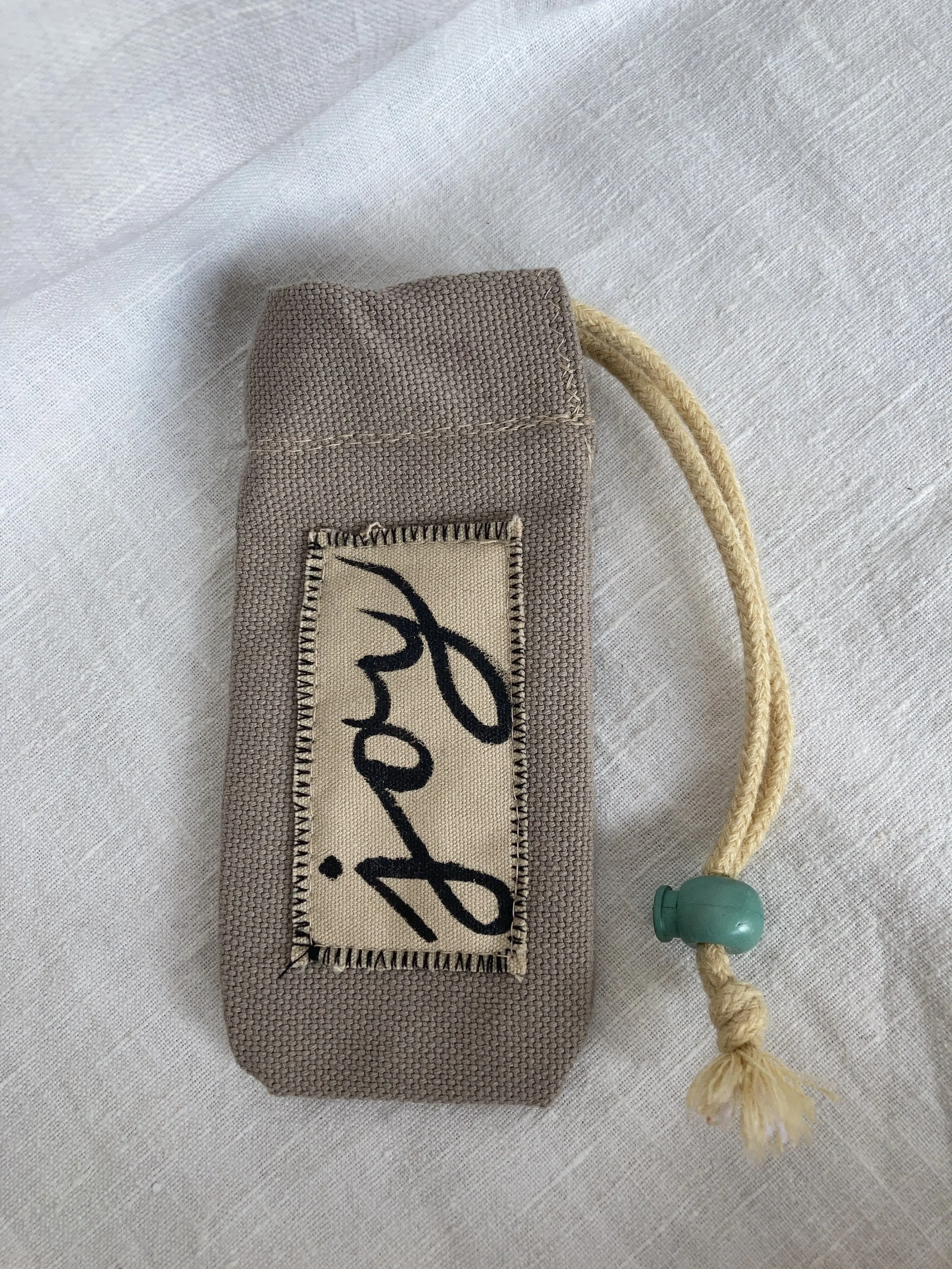 Joy Pouch