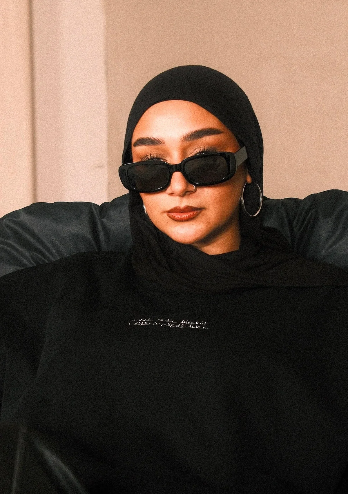 Auf den ersten Blick – Black Sweater - Unisex