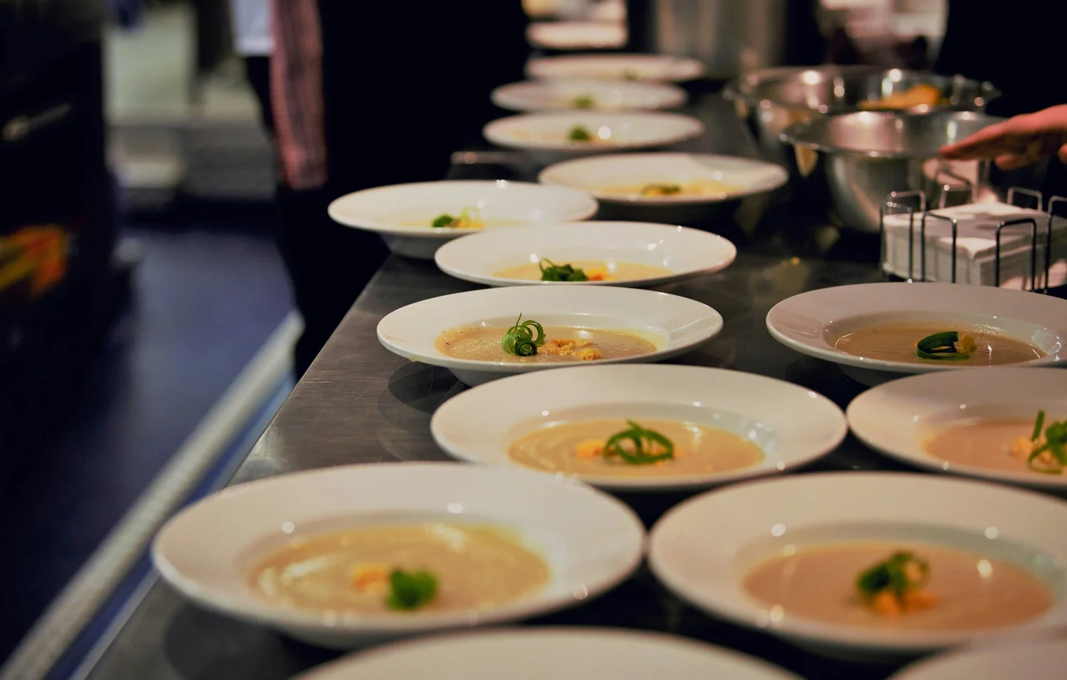 Walking dinner tijdens een zakelijk event