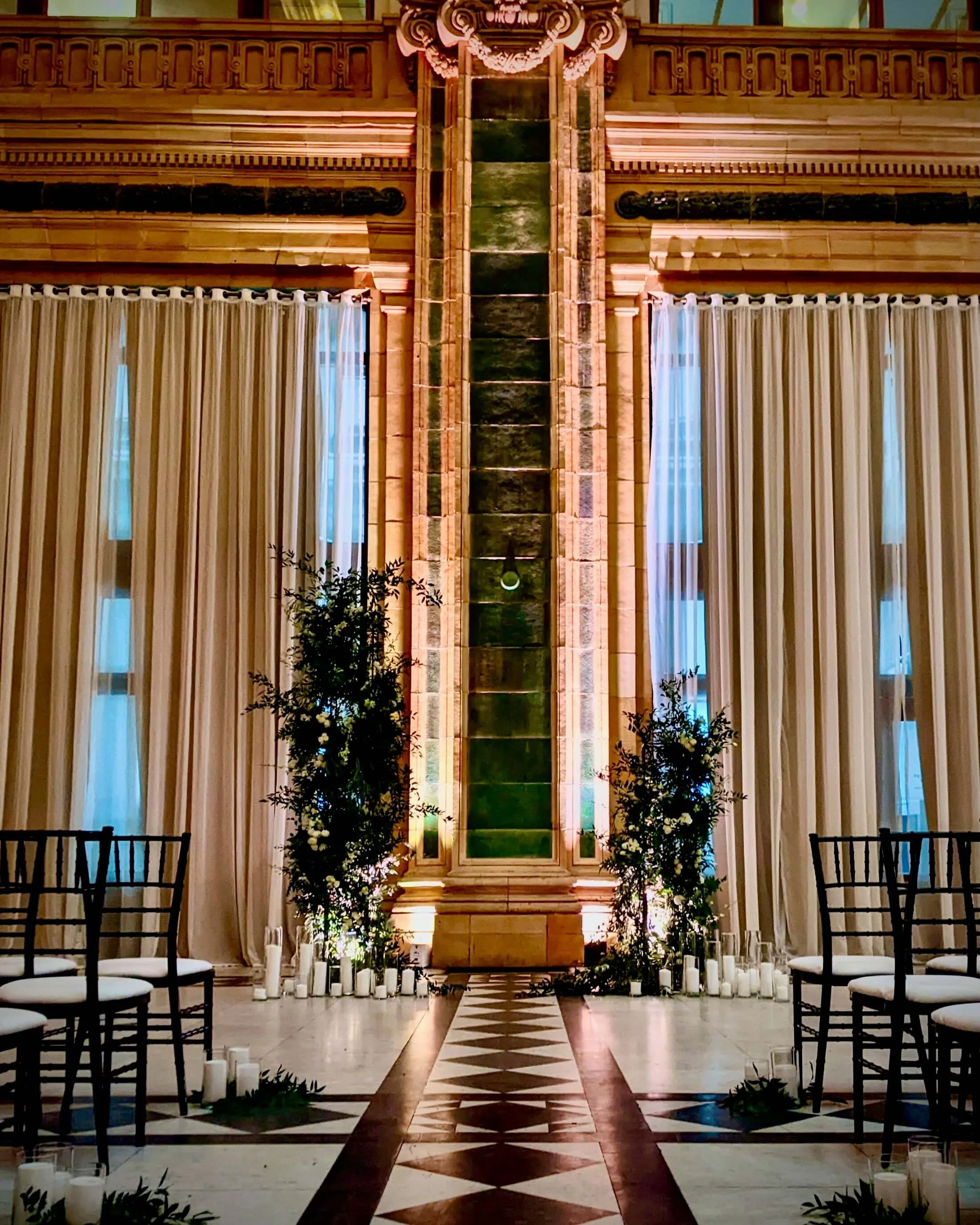 Elegant wedding reception with uplighting at The Pennsylvanian in Pittsburgh