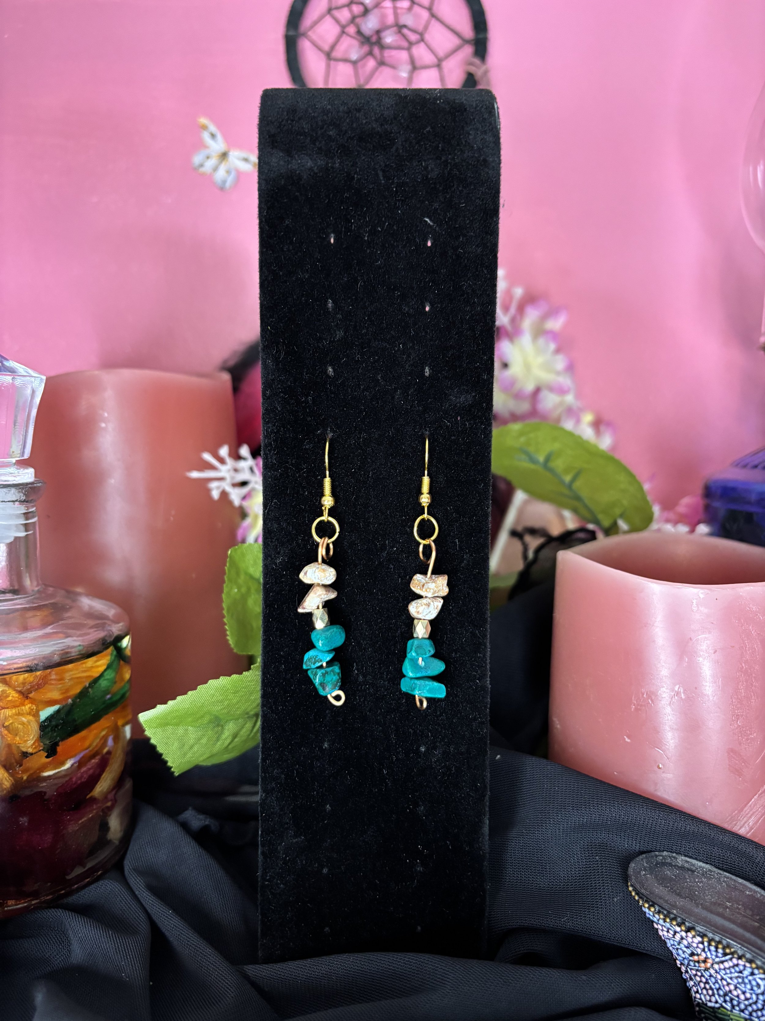 Turquise And Warm Tan Stone Chip Earrings
