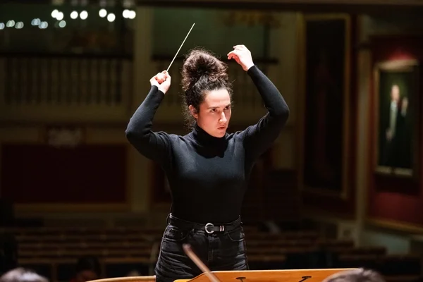 2024-25 Glover-Edwards Programme, masterclasses led by Sian Edwards with Jane Glover and Alice Farnham