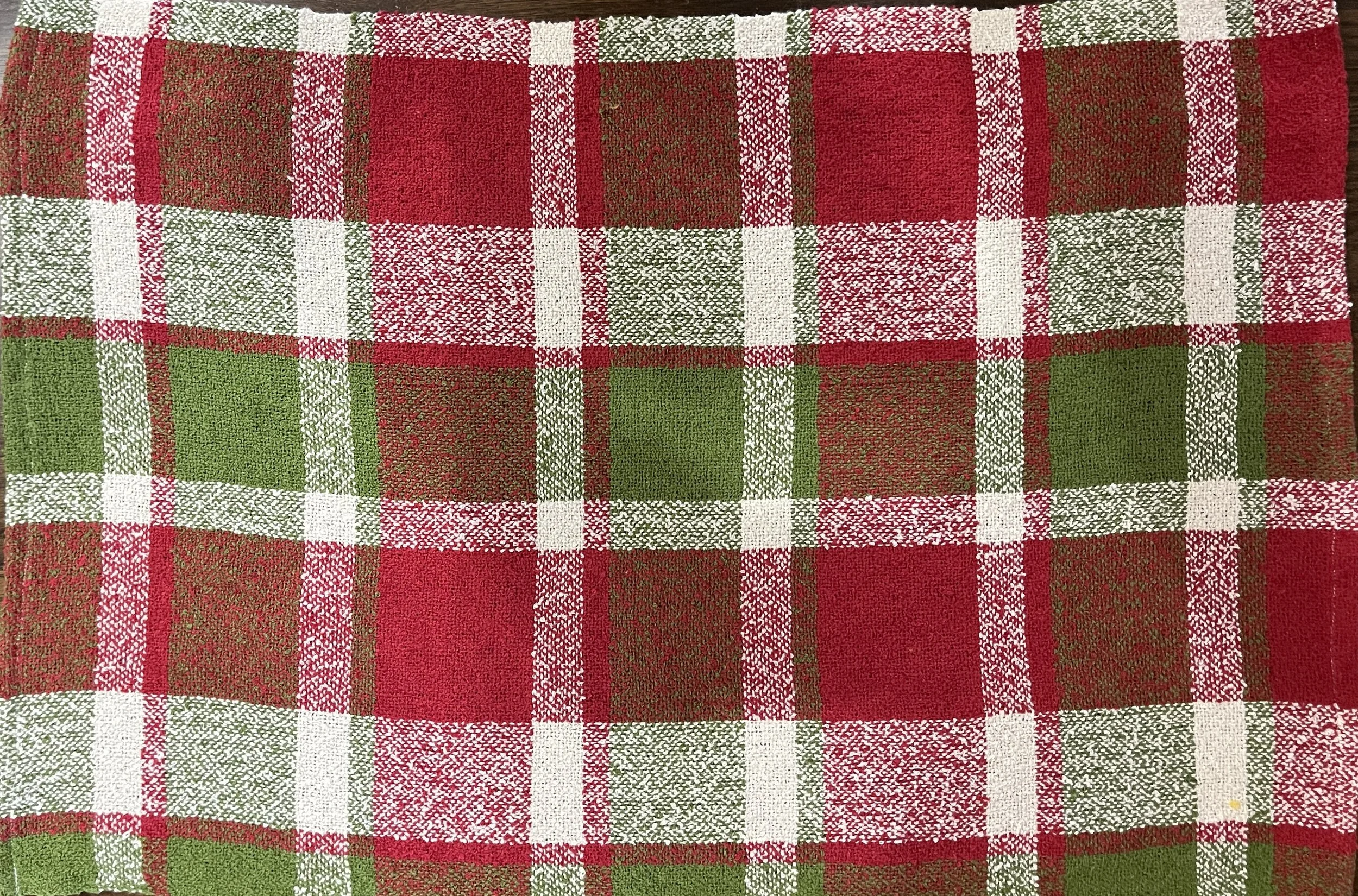 Holiday Plaid. #3
100% Cotton Boucle
approx. 18 x 26