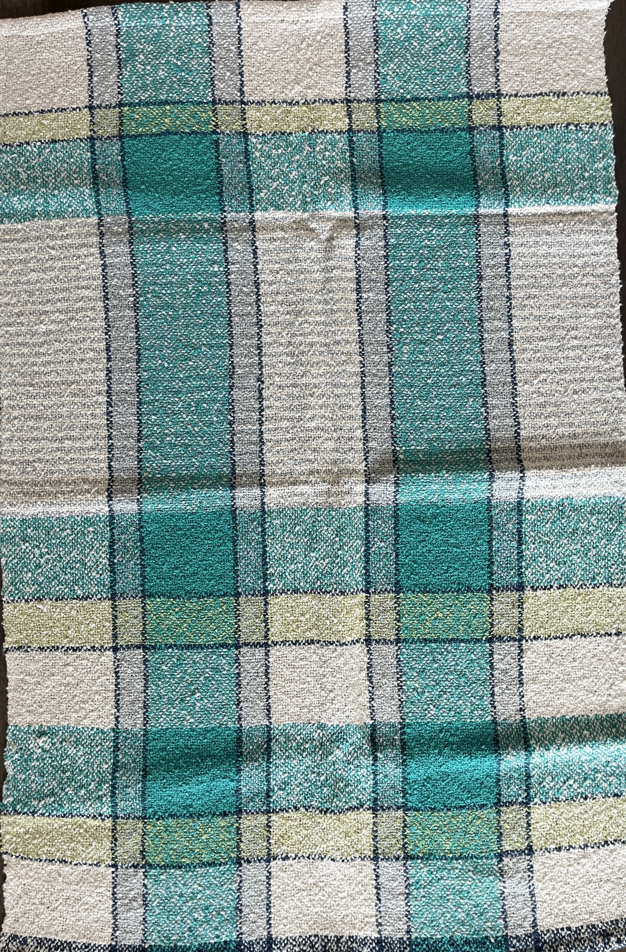 Tea towel  approx. 18 x 26"
100% cotton boucle