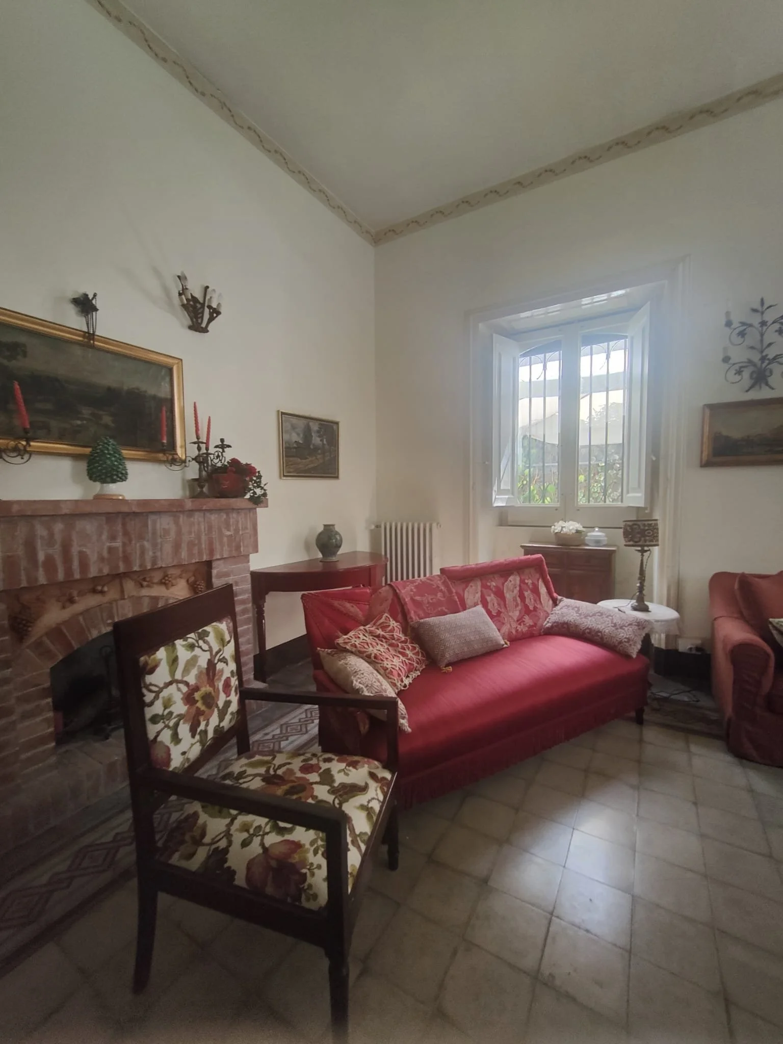Salone