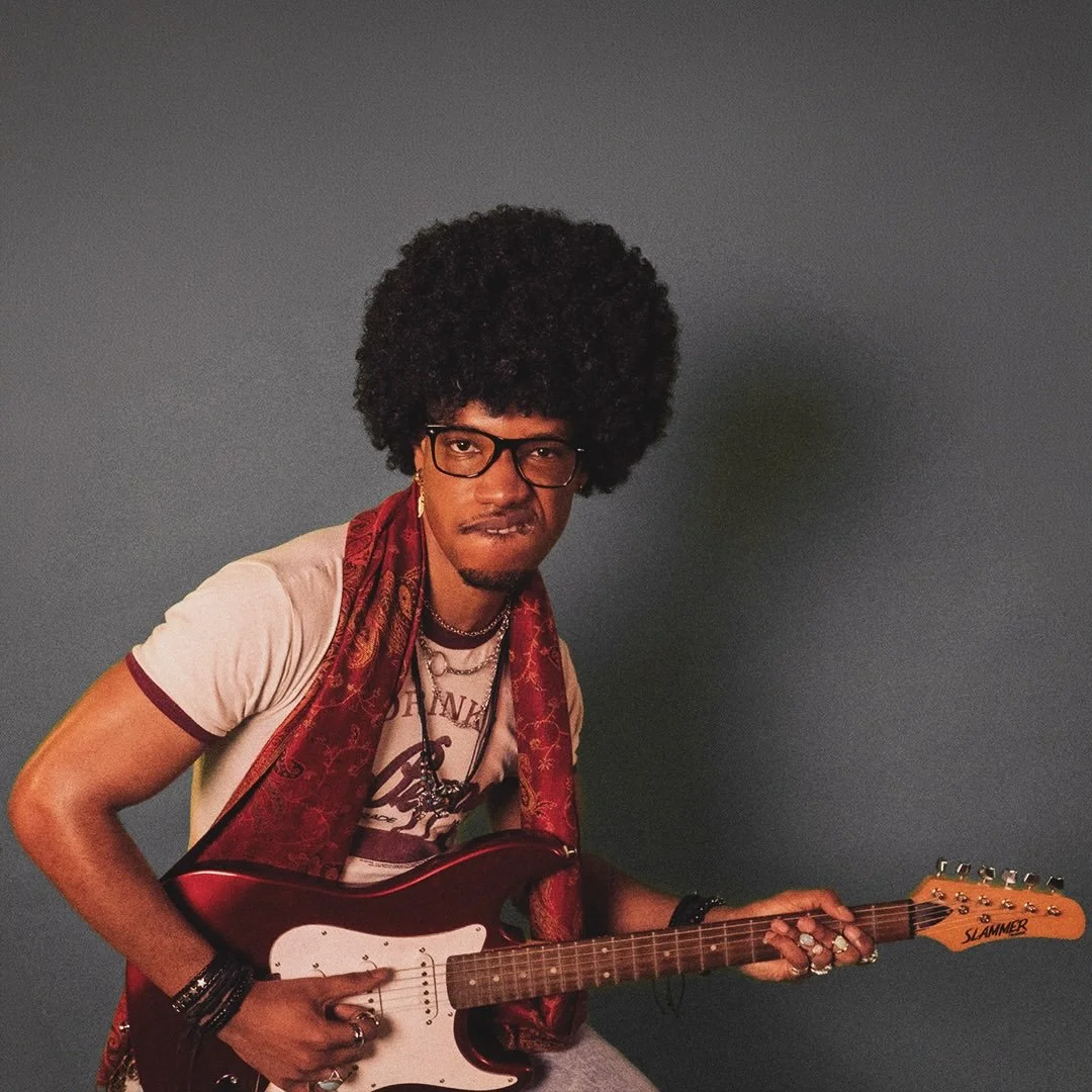 Who’s ready to rock 🎸🤘🏾🧑🏾‍🎤•••#explorepage✨ #rocknroll #70saesthetic #soultrain #soul.jpg