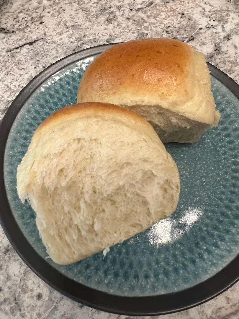 Sourdough Dinner Rolls2.jpg