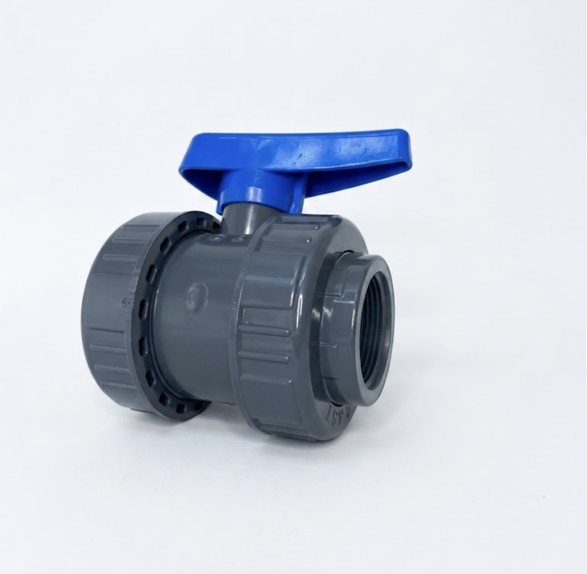 VALVOLA SFERA PVC FEMMINA DOPPIA GHIERA