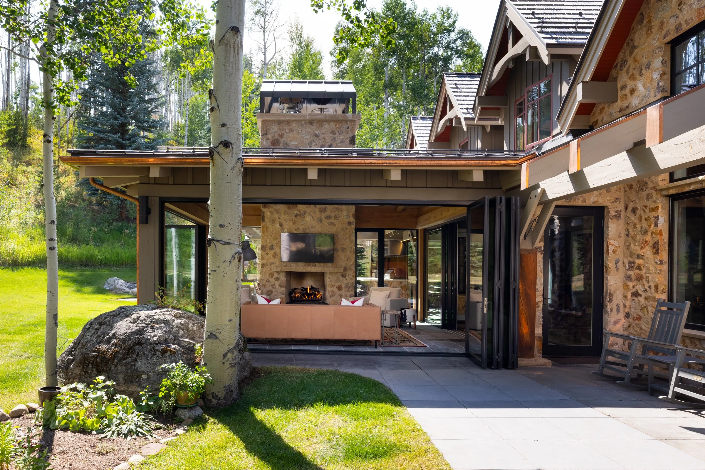 BennettHome_Exterior14.jpg