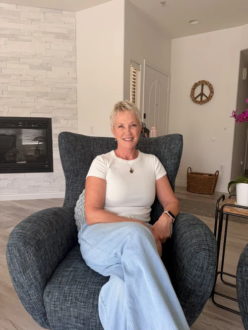 Tena, a Mother's Grace recipient and Stage IV melanoma survivor