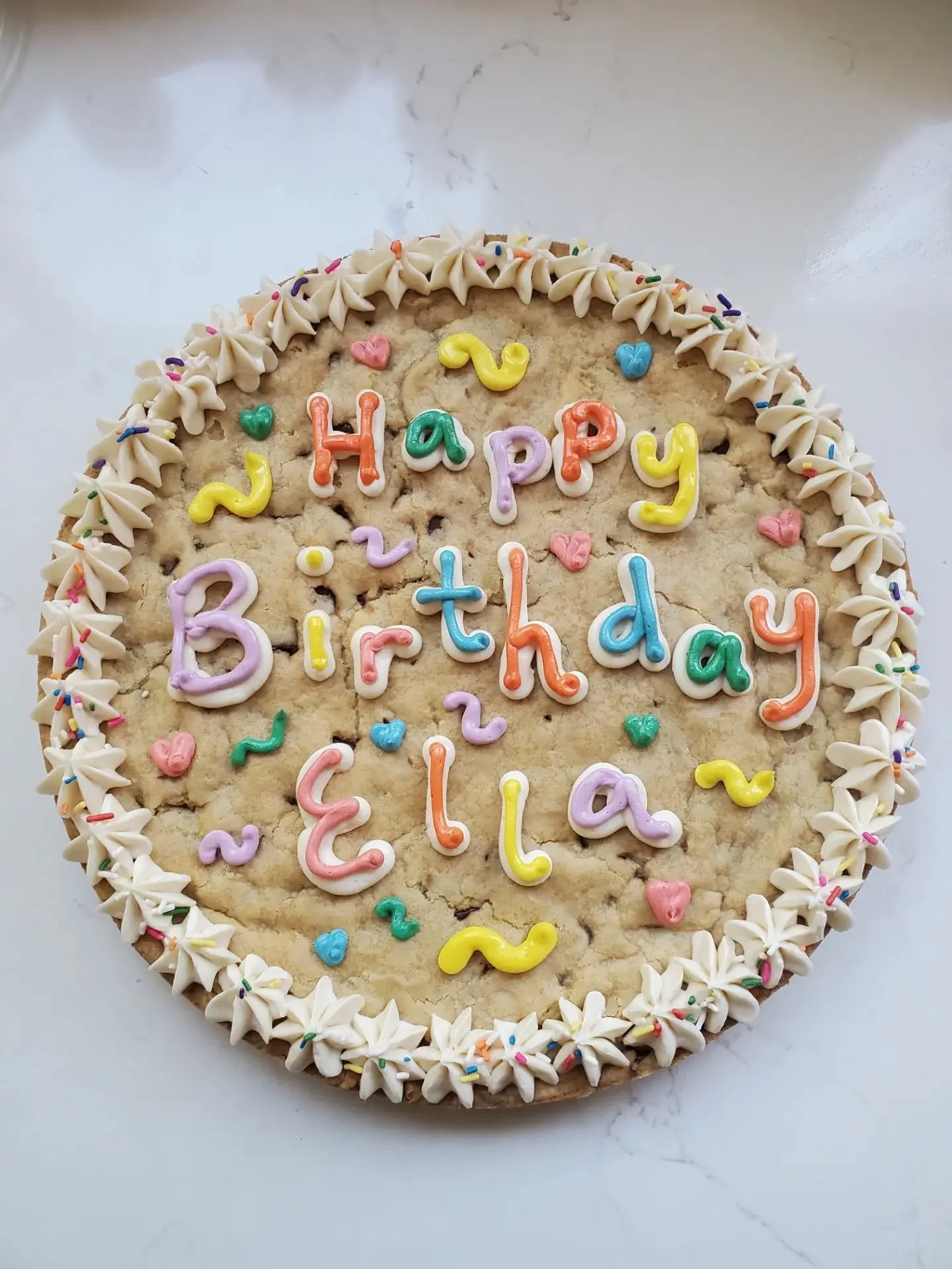 And last but not least, cake #4! Cookie cake is the best for hot outdoor parties!

#drippingspringseats
#drippingspringsbaker
#cakesofinstagram
#cookiecake