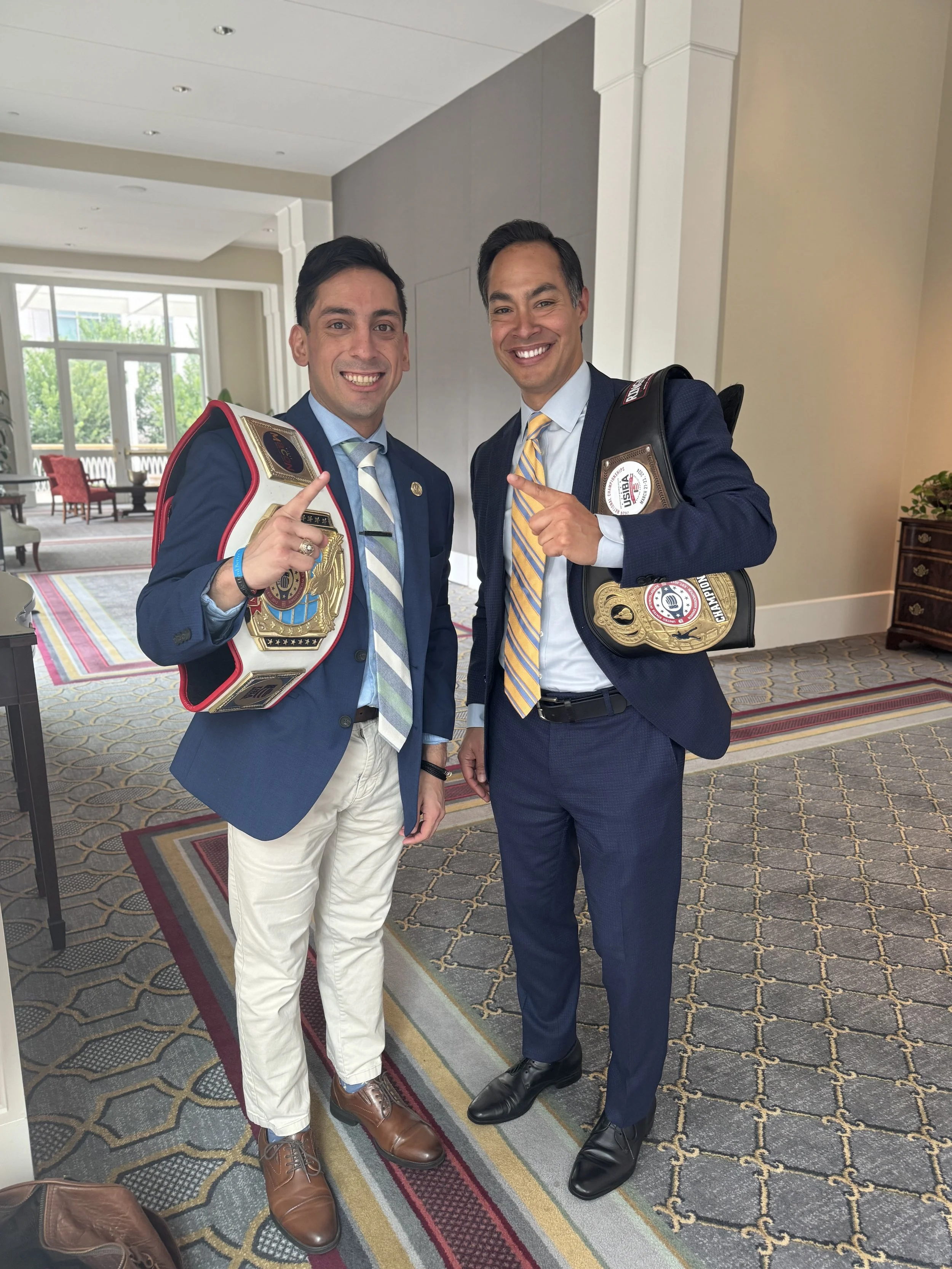 Amanecer Scholarship Luncheon