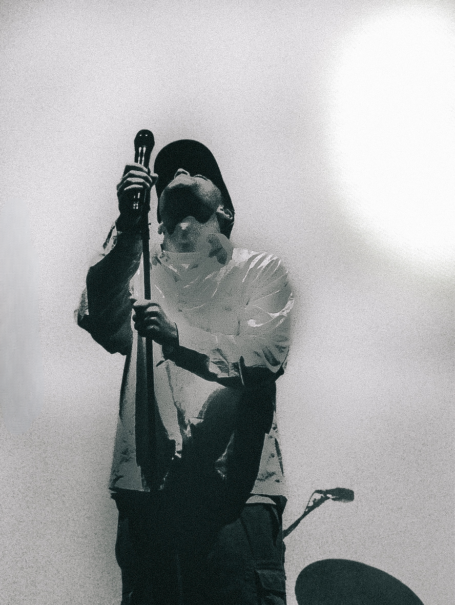 loyle bw.PNG
