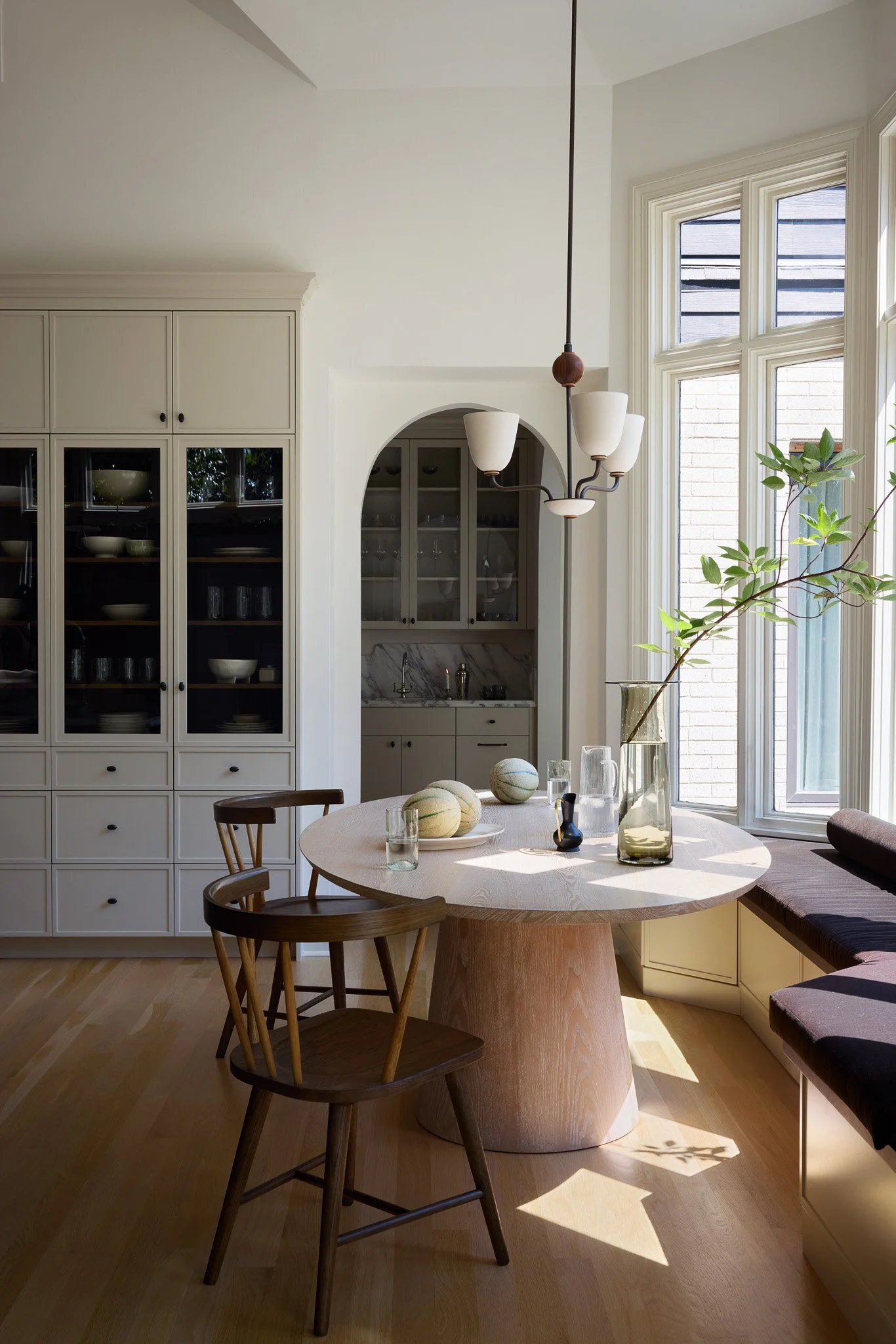 CMStudio_McMullen_Breakfast-Nook_Sunview_0808257423.v3-2.jpg