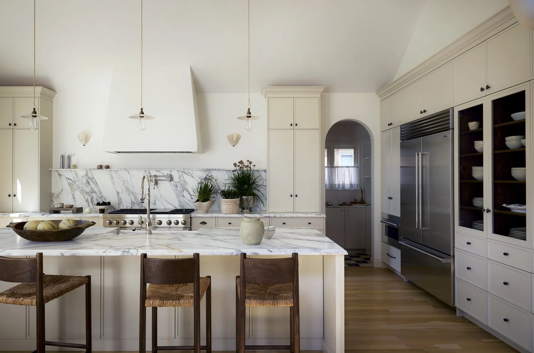 CMStudio_McMullen_Kitchen_Sunview_0808257337.v3-2-2.hils.jpg