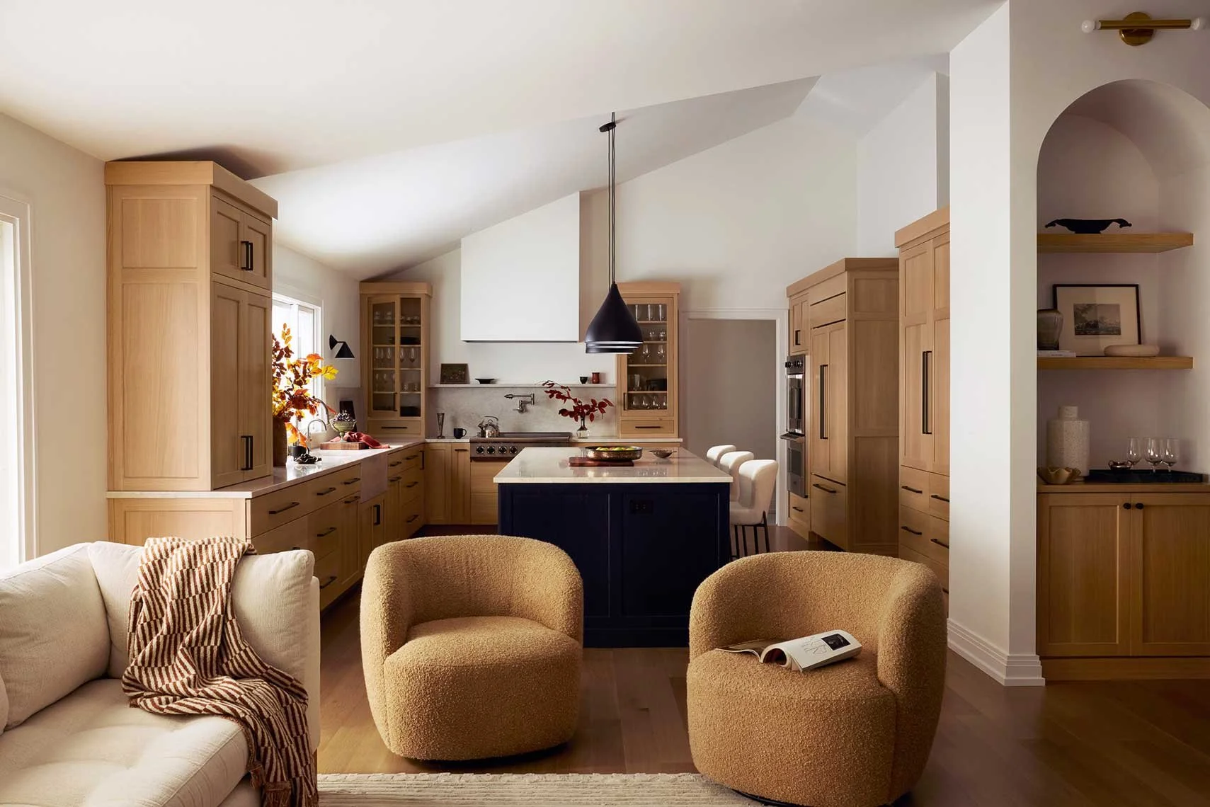 Home and interiors photography by Hilary McMullen, photographer and director