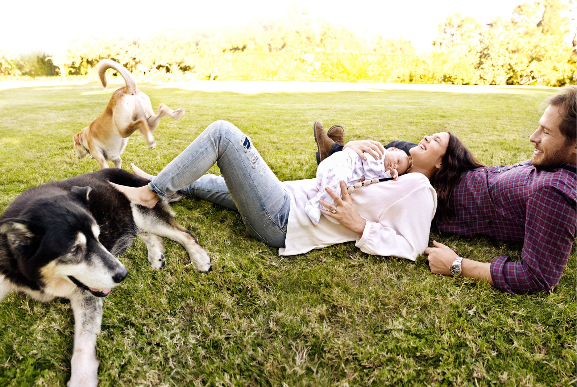 026_059-02_Drew_Blanket_0420_Final_.jpg