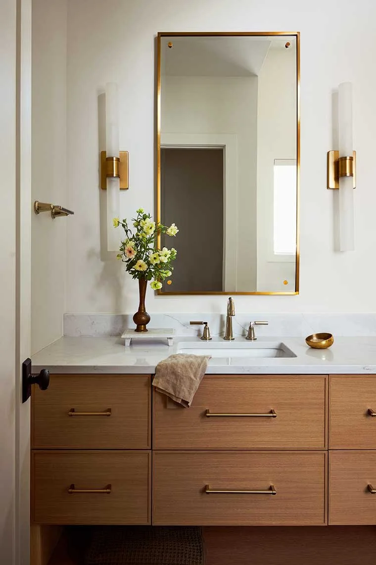 Home and interiors photography by Hilary McMullen, photographer and director