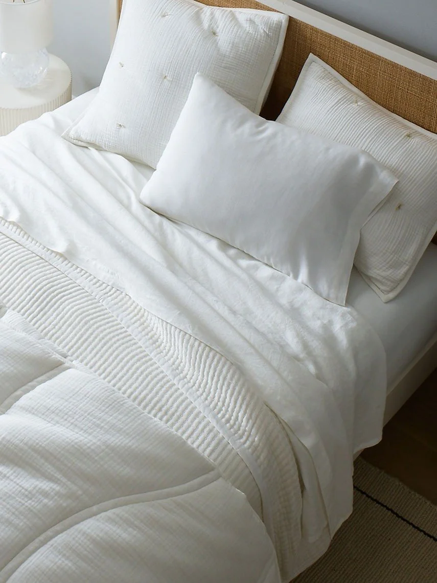 Soft goods and bedding photography by James Ransom, photographer and director