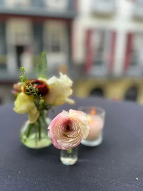 fl-ranunculus-single.webp