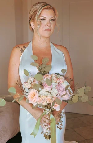 fl-bride-bouquet.webp