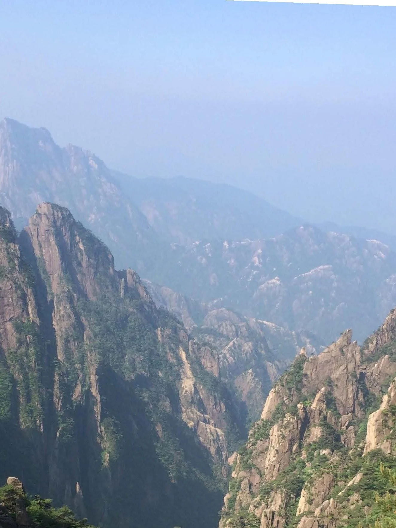 huang shan INTERNET.JPG