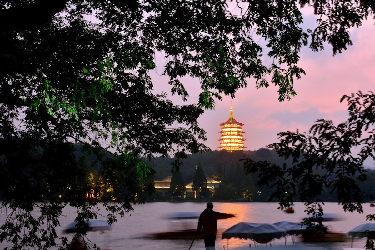 Art and Consciousness in China – Cultural Evolution Conditions and Strategies: Contemporary Art Education and Communication Symposium; China Academy of Art – Hangzhou China 