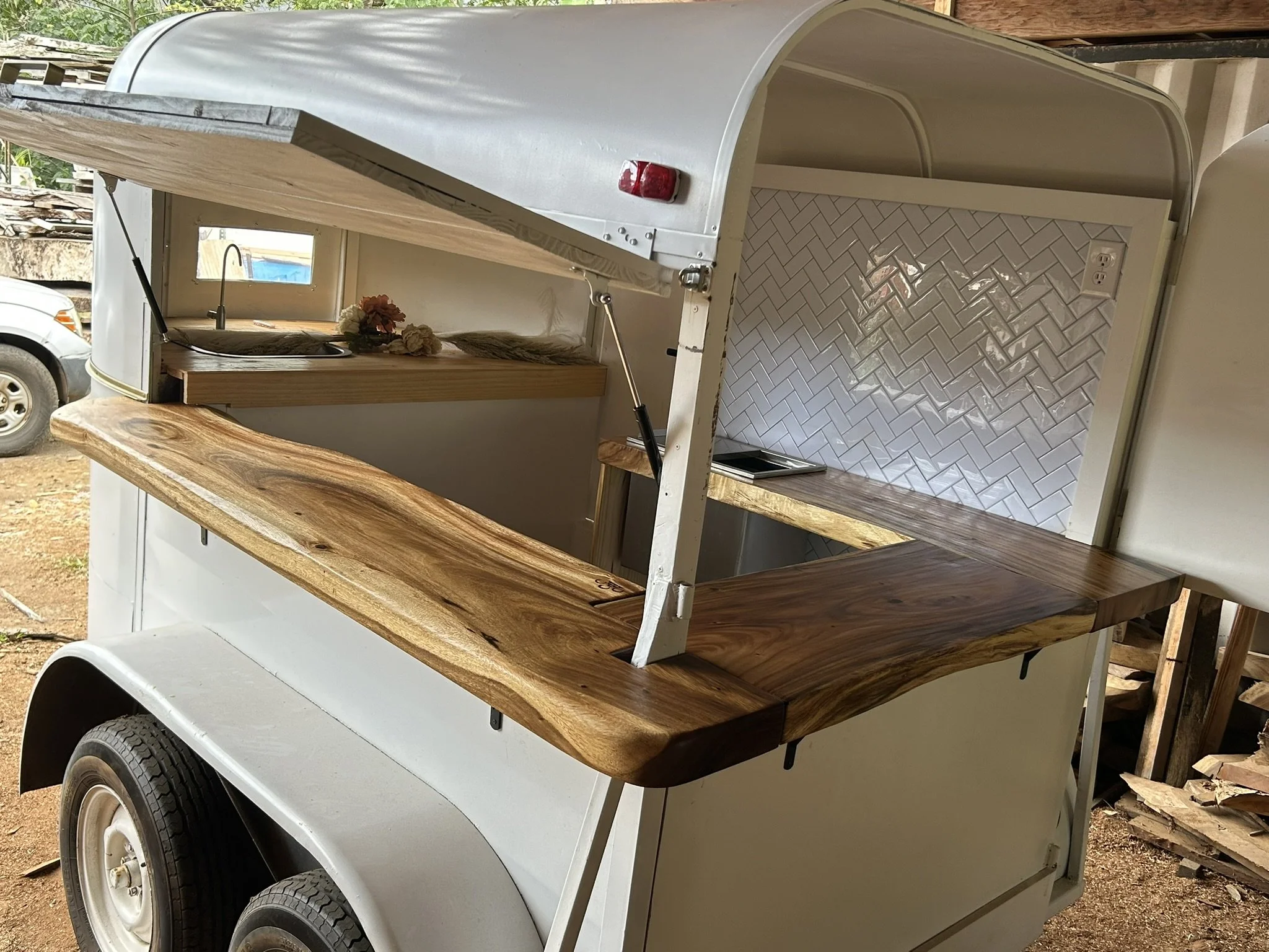 Countertop - Trailer.JPEG