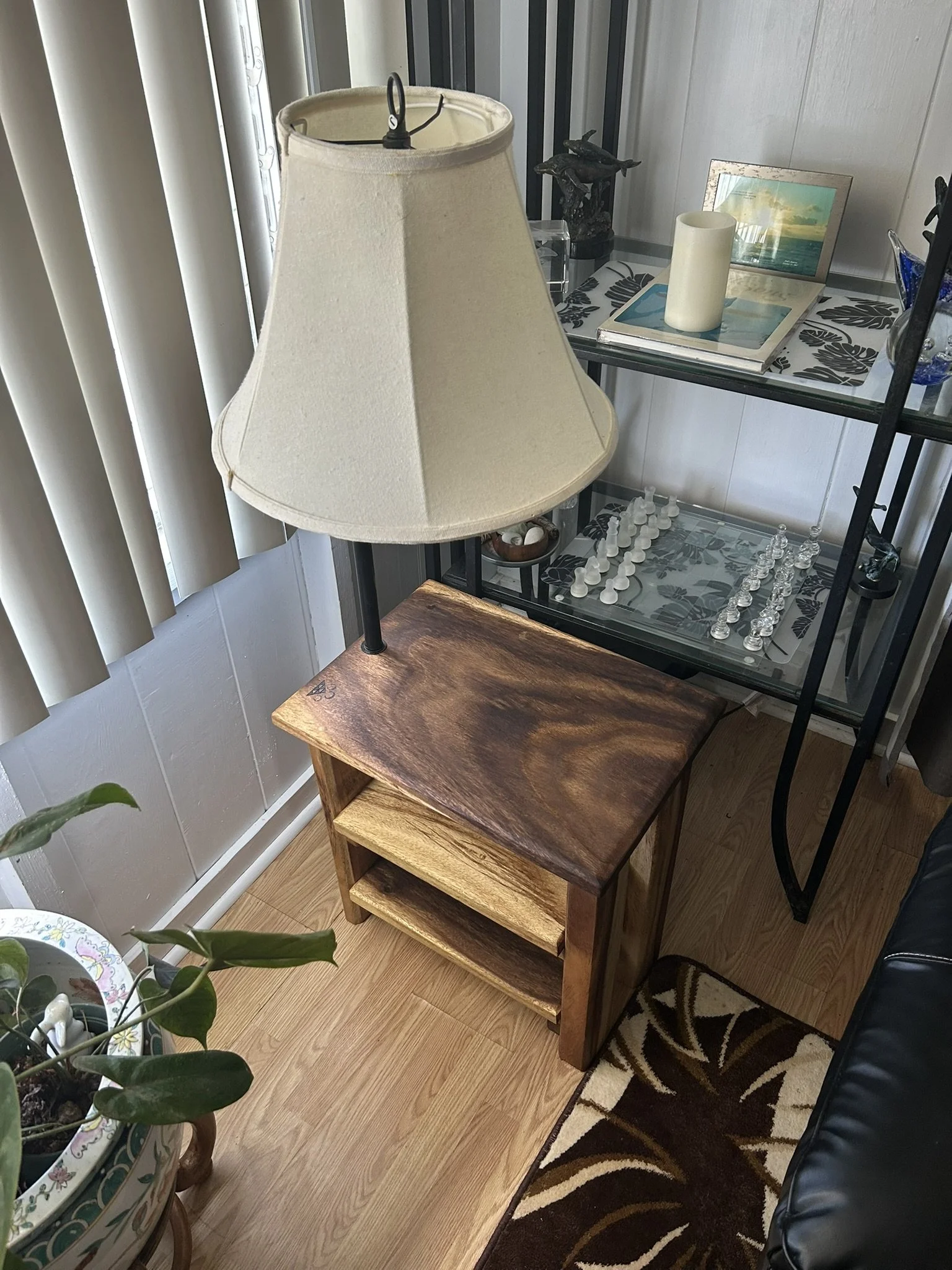 Table - End inside.JPEG