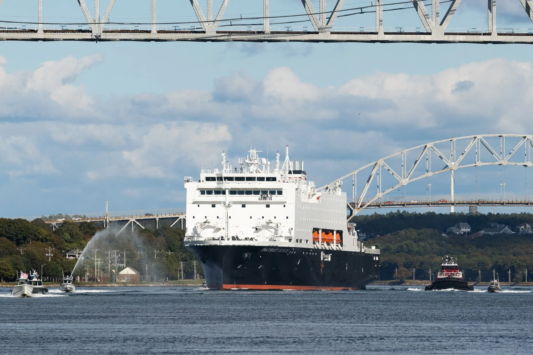MMA Patriot Ship Docking_101024_002.JPG
