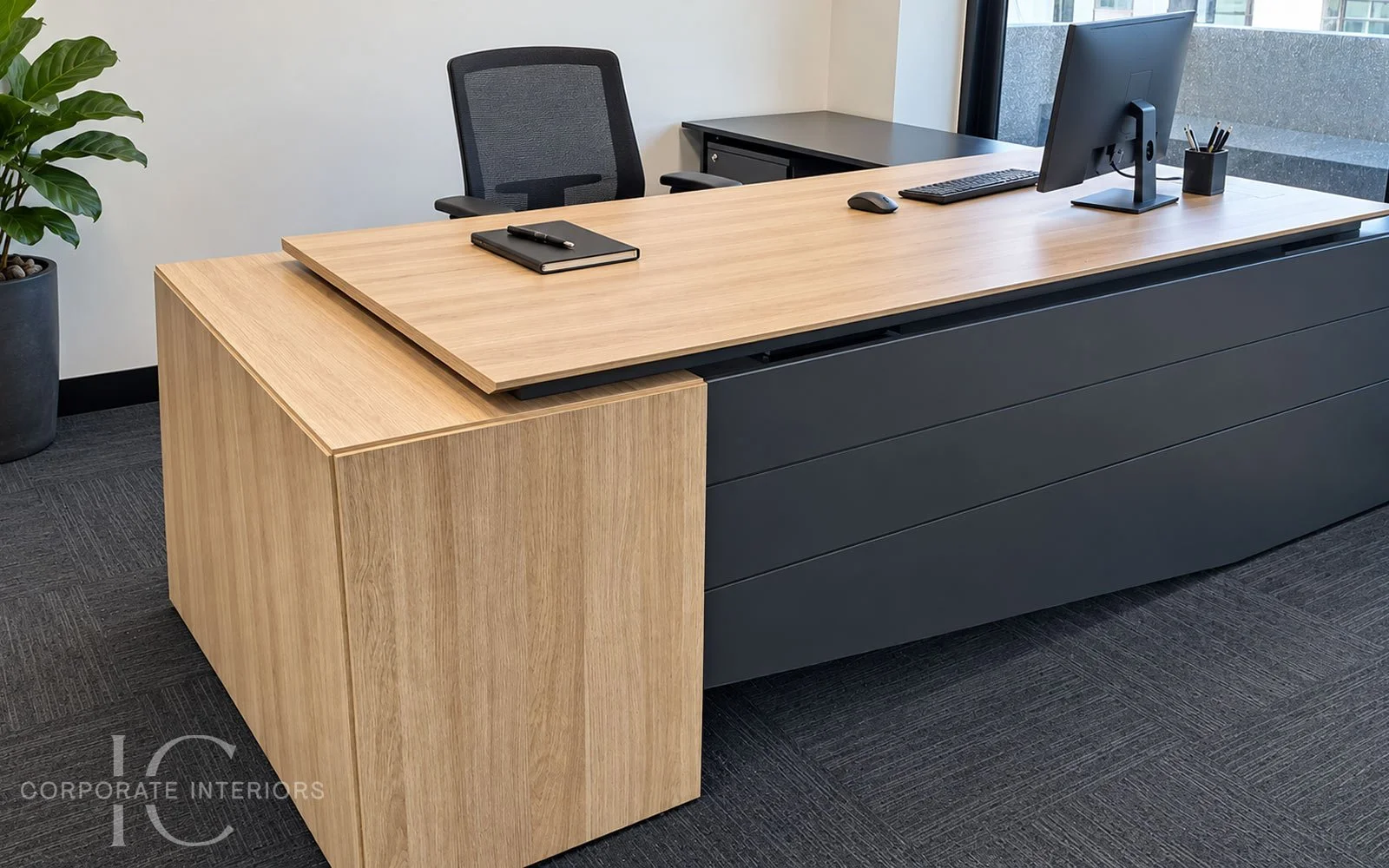 custom-executive-desk-essendon.jpg