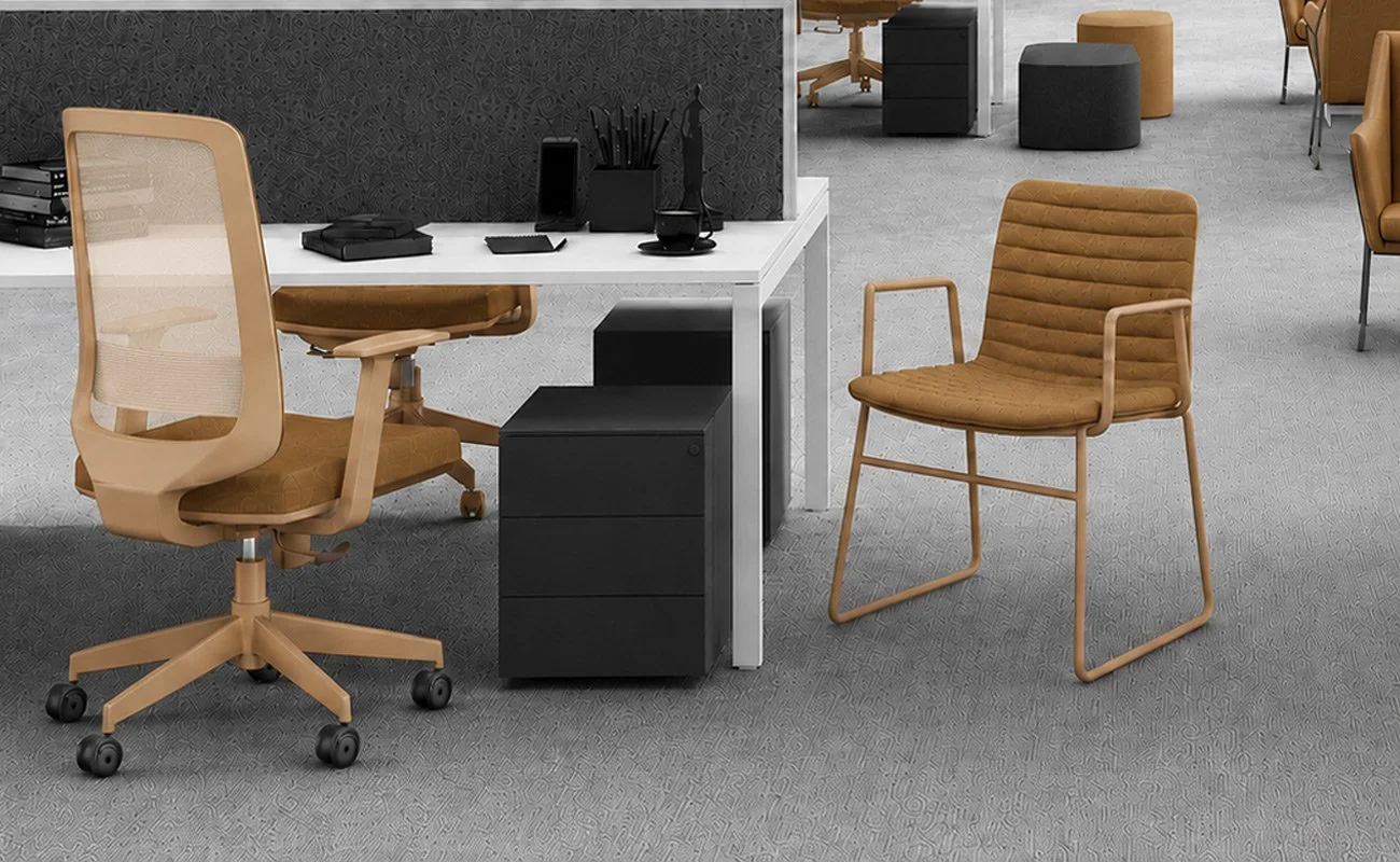 Office Chairs & Seating