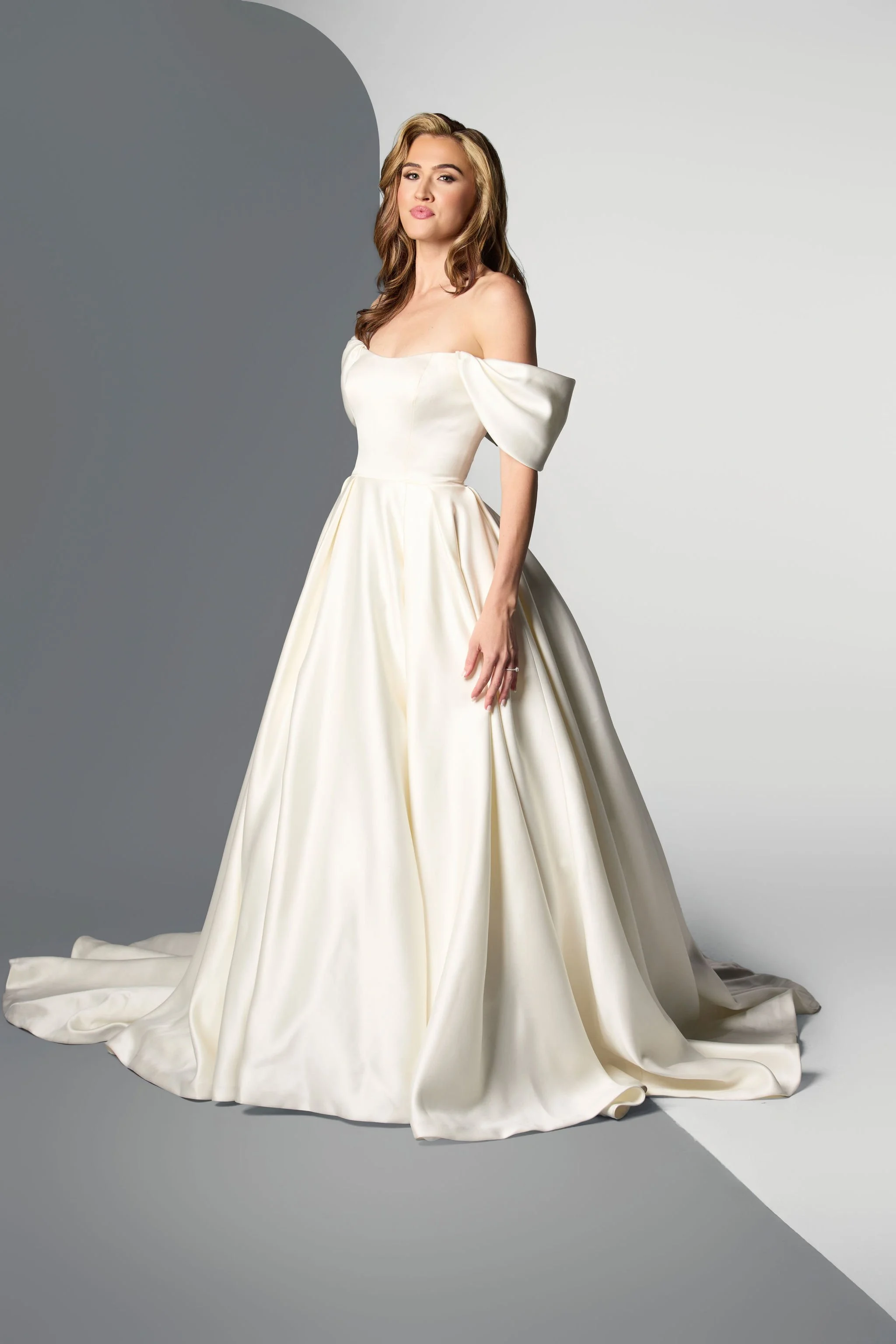 AngelBridalShoot0775HR-EVHR.jpeg