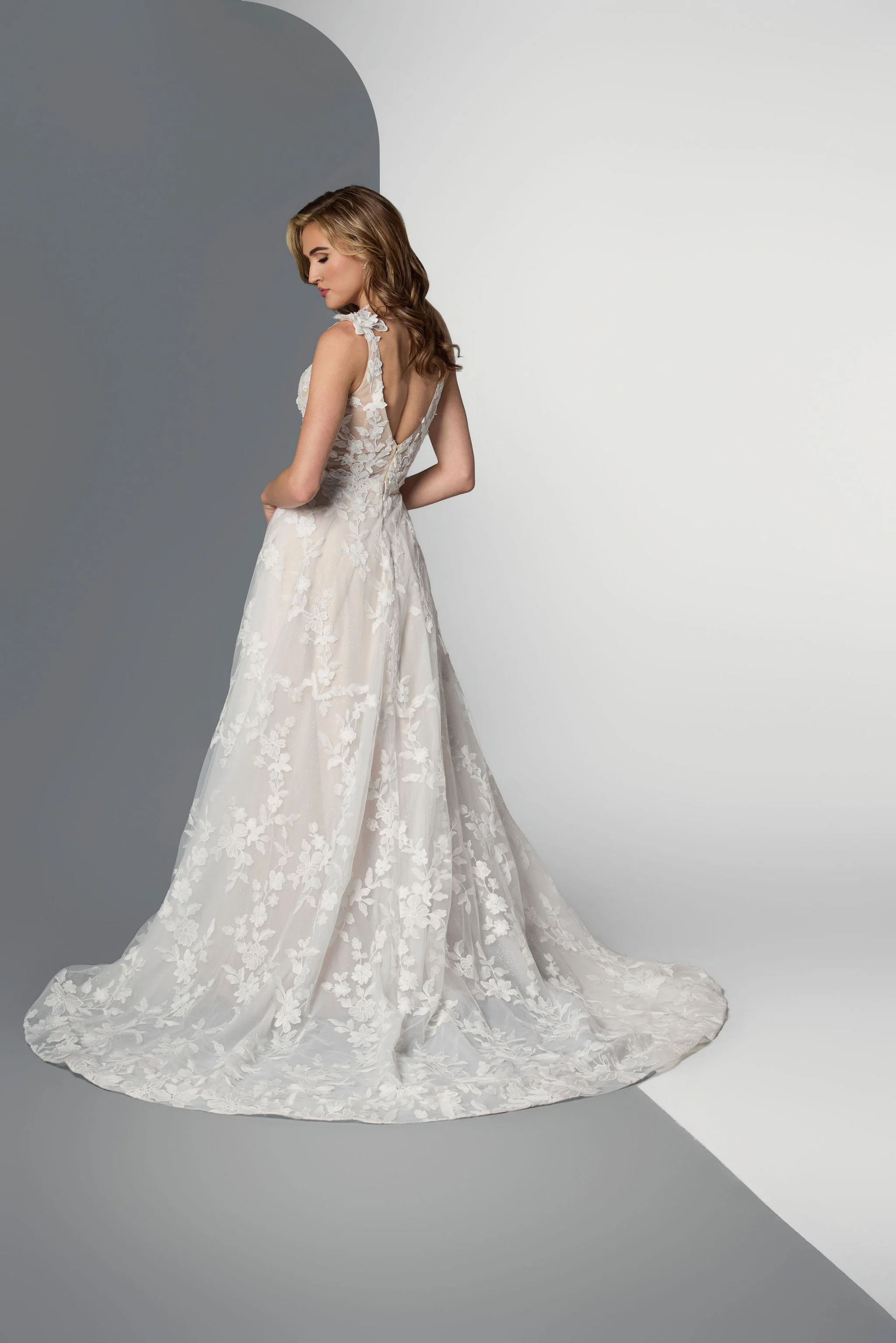 AngelBridalShoot1318HR-EVHR.jpeg
