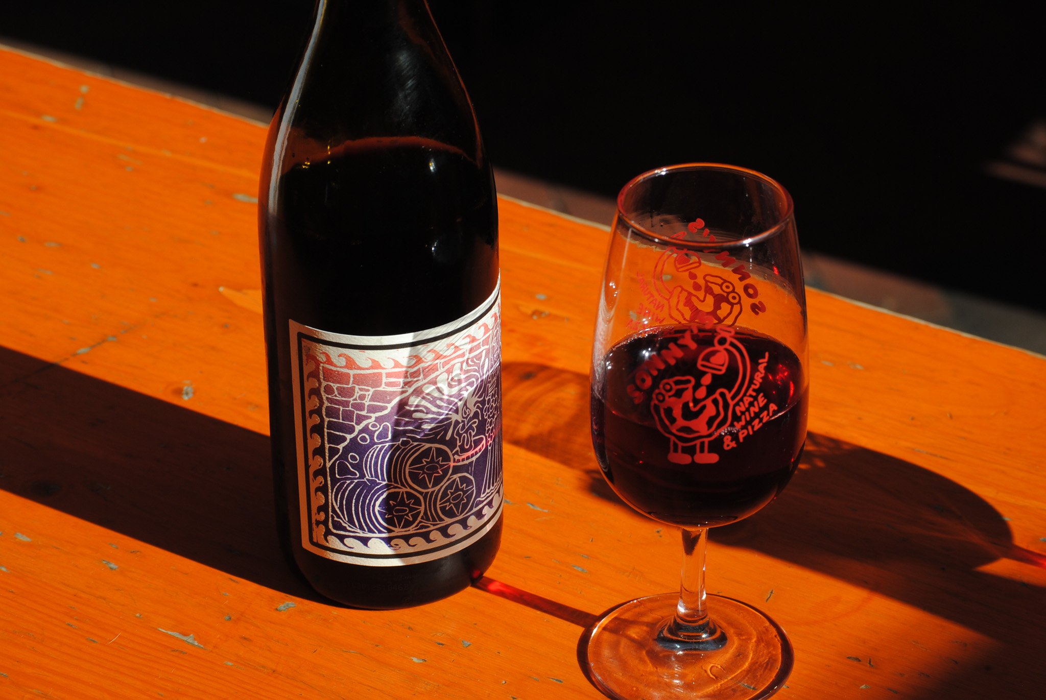 florez wines shot for sonny's pizza on DSLR
