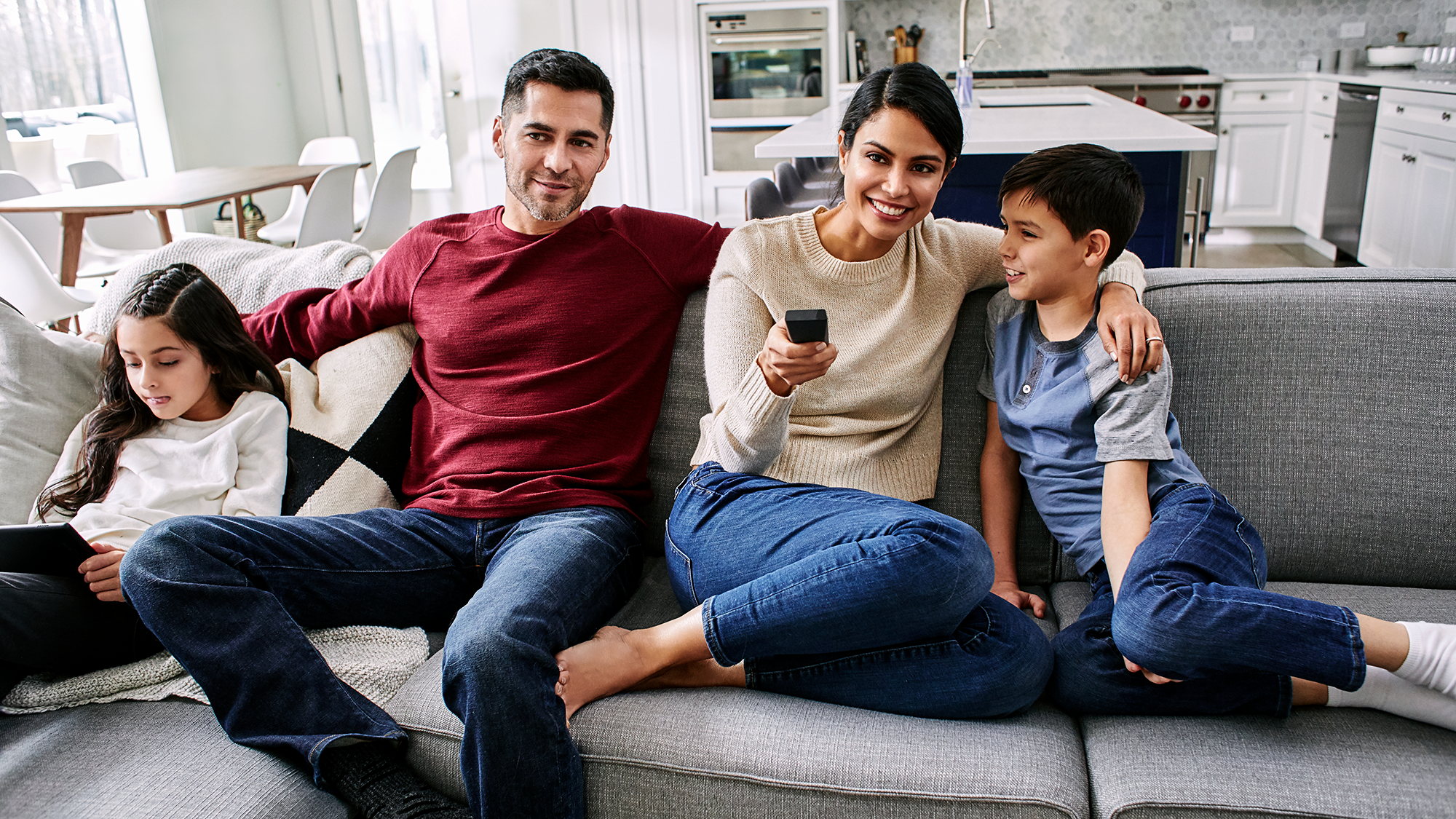 1_01_MH_LR_Family_136.webp