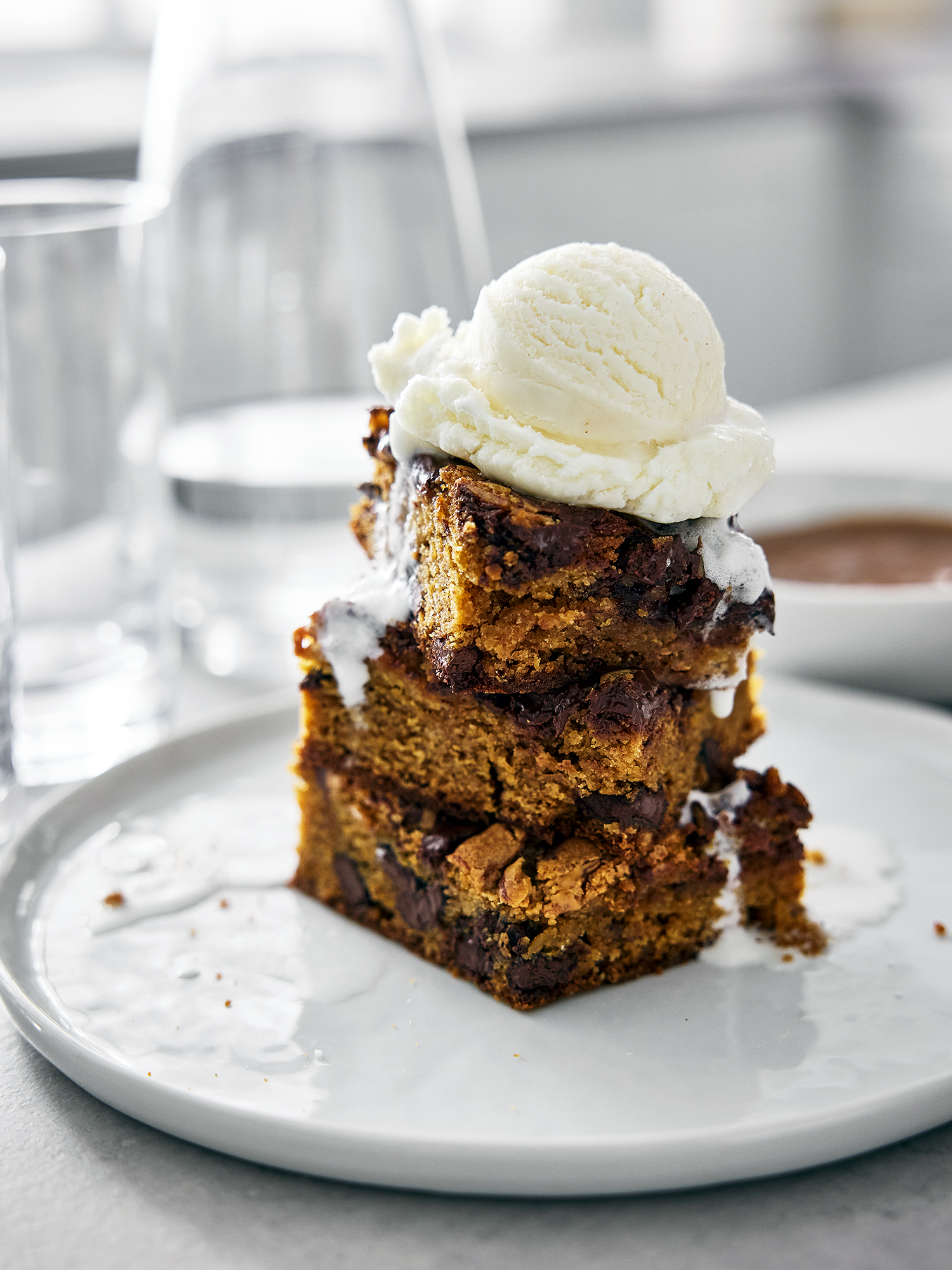 GP_SlowCooker2.0_Cream_Blondies_05.webp
