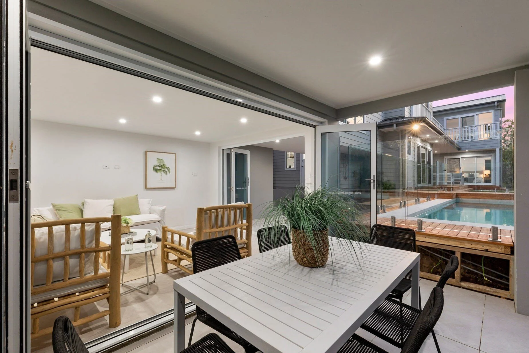 32 Crescent Rd 16.jpg