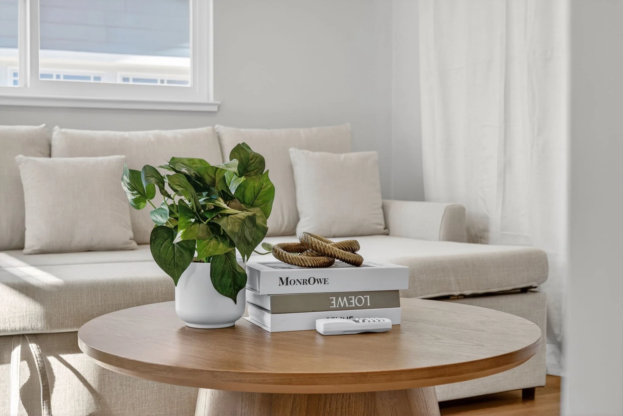 Santana Row · designer private room with weekly clean · San Jose, CA — Stay Alpha Home