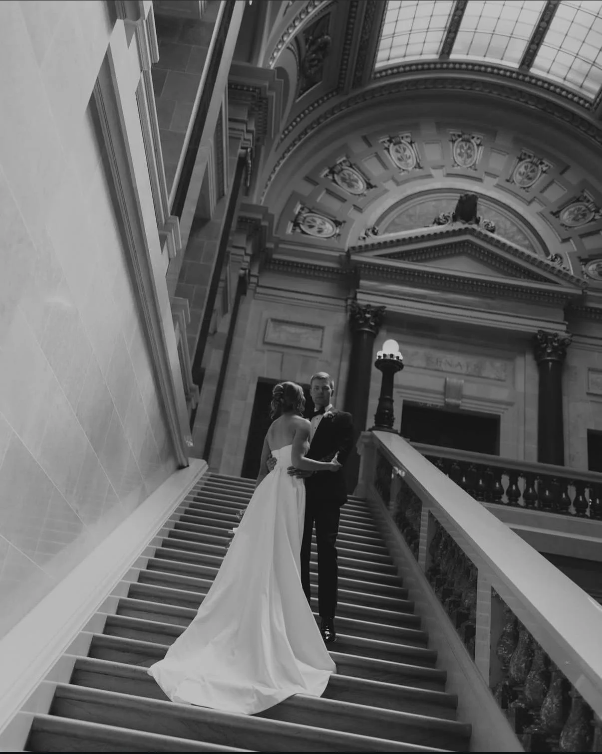 wedding capitol stairs black and white.jpg