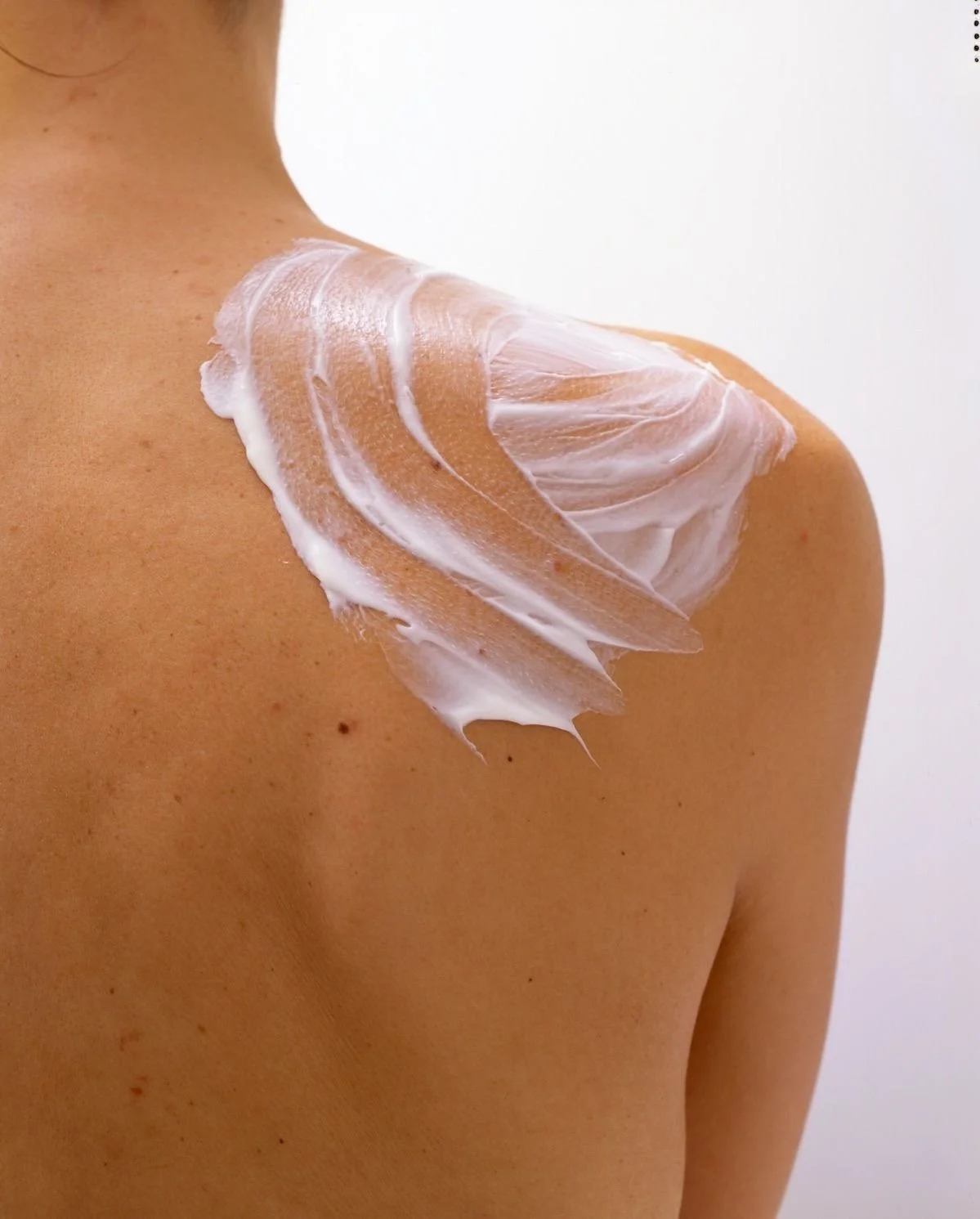 Professional hair waxing preparation on Client skin at Fabel and Flora Esthetics in Sacramento.