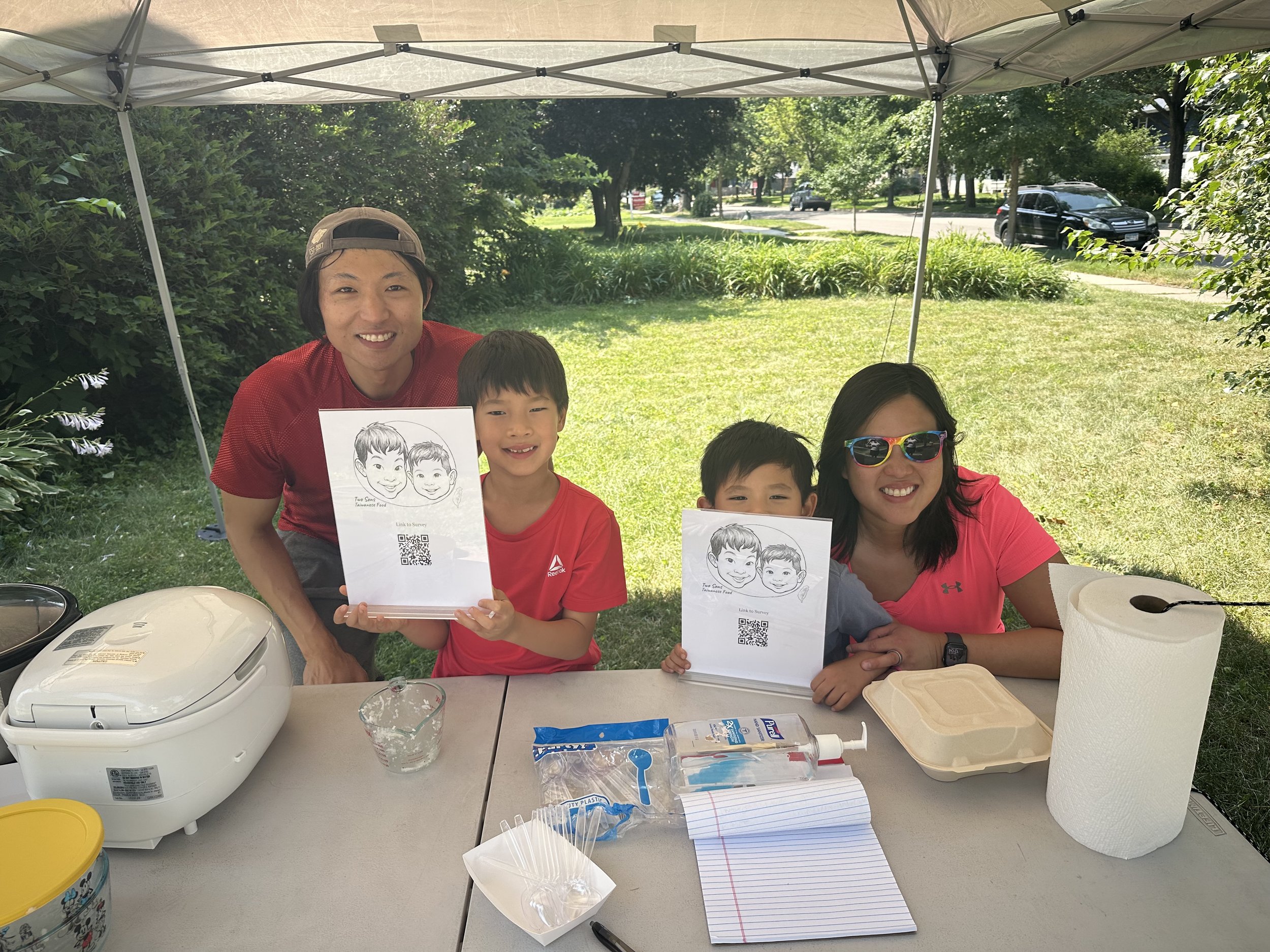 First Two Sons Taiwanese Food pop-up event - shared Taiwanese braised pork bian dang with people in the community. 