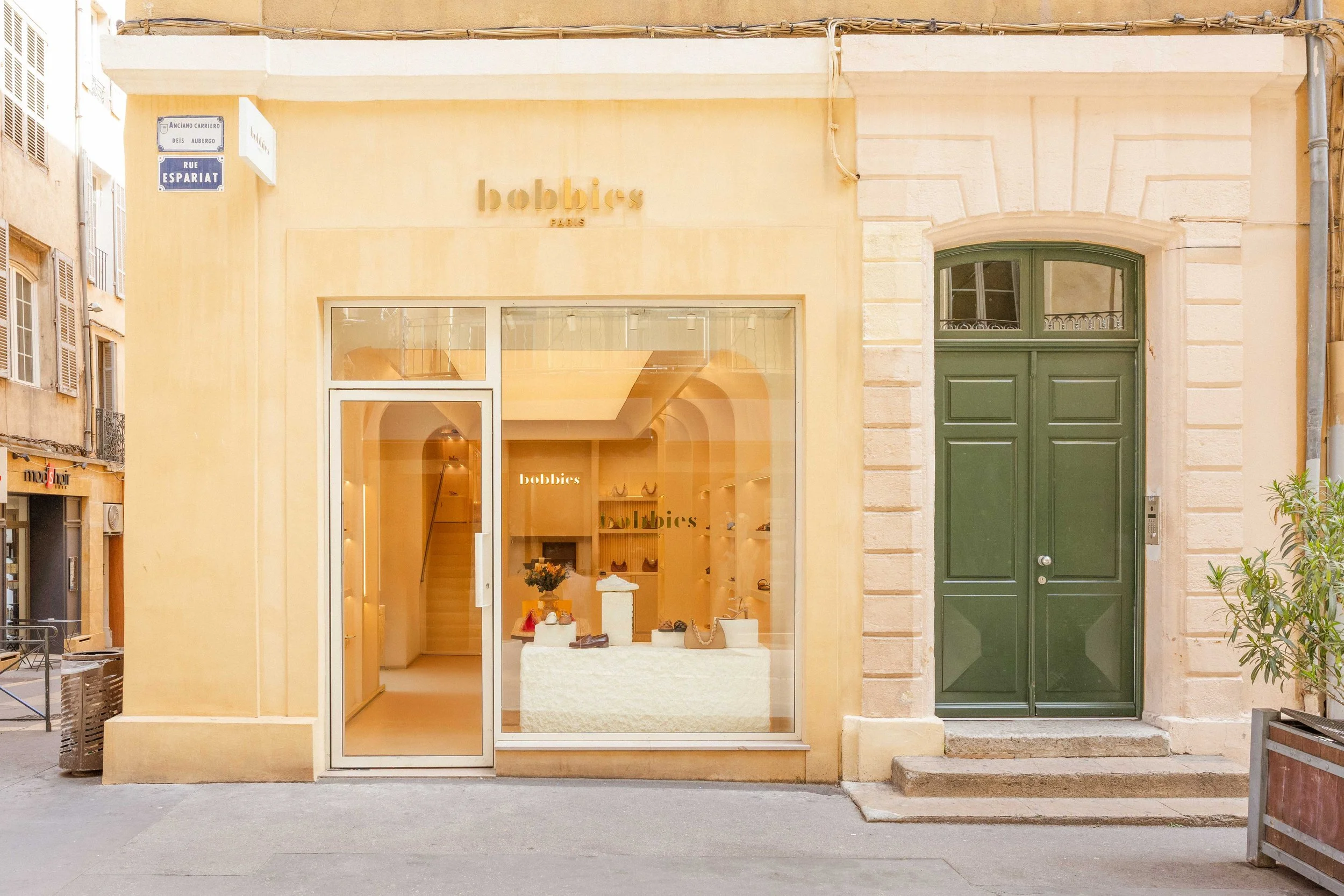 Boutique-Bobbies-Aix-63.jpg