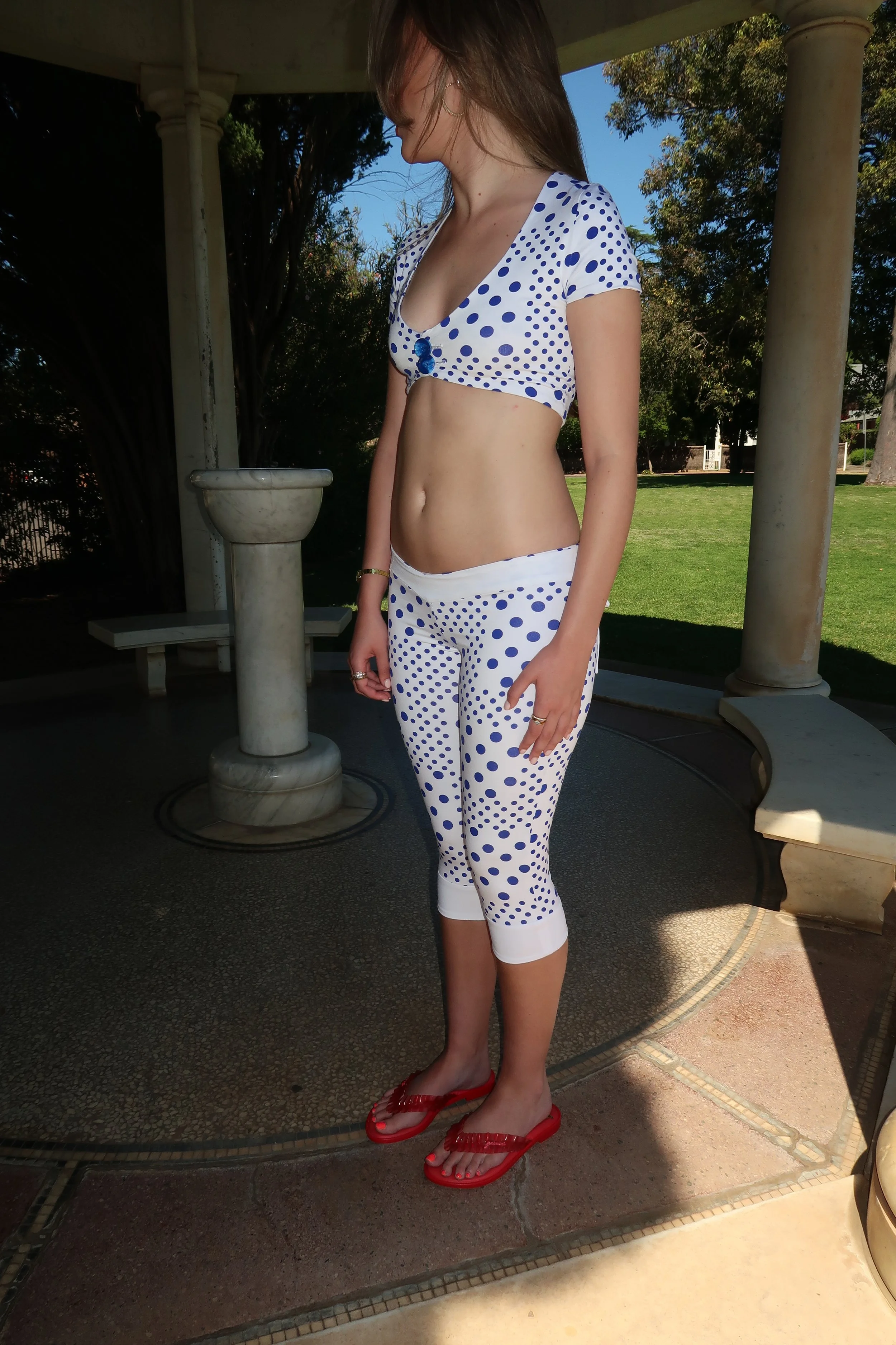 DEMI_MIKAYLA_BLUE_FRONT.JPG
