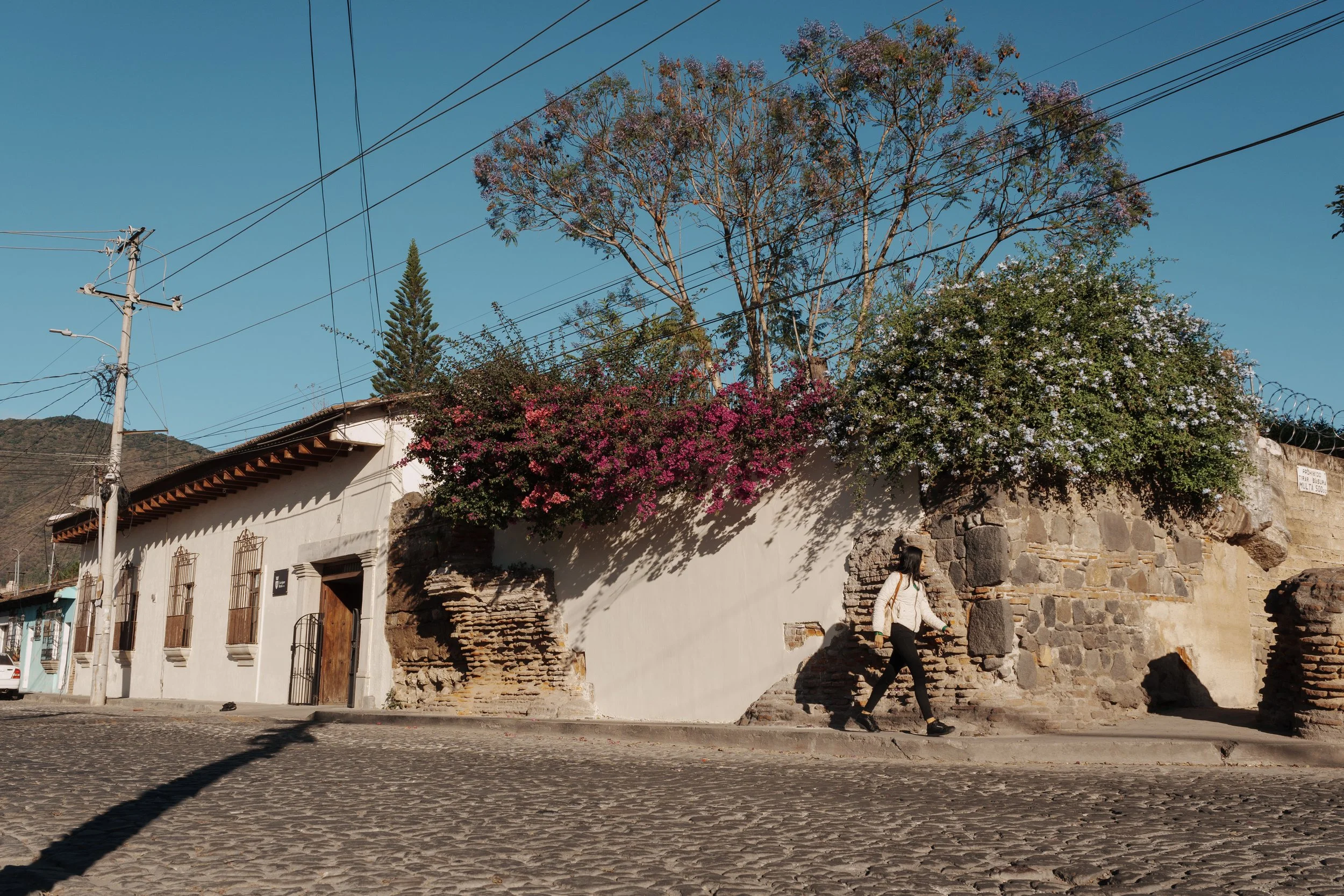 cacique realfachadas-2.jpg
