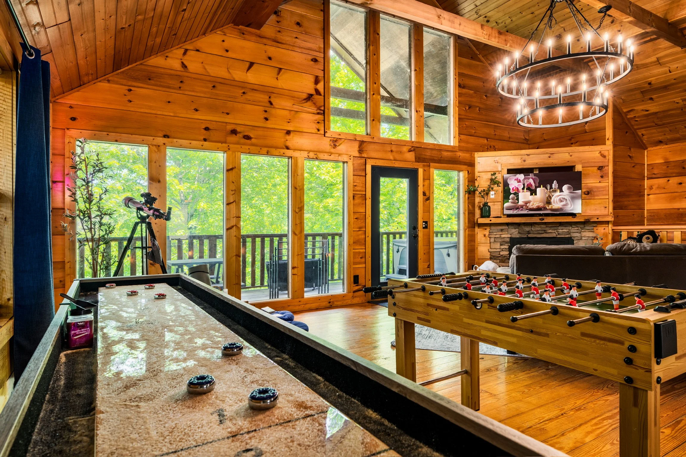 blue sage hideaway - living room 2