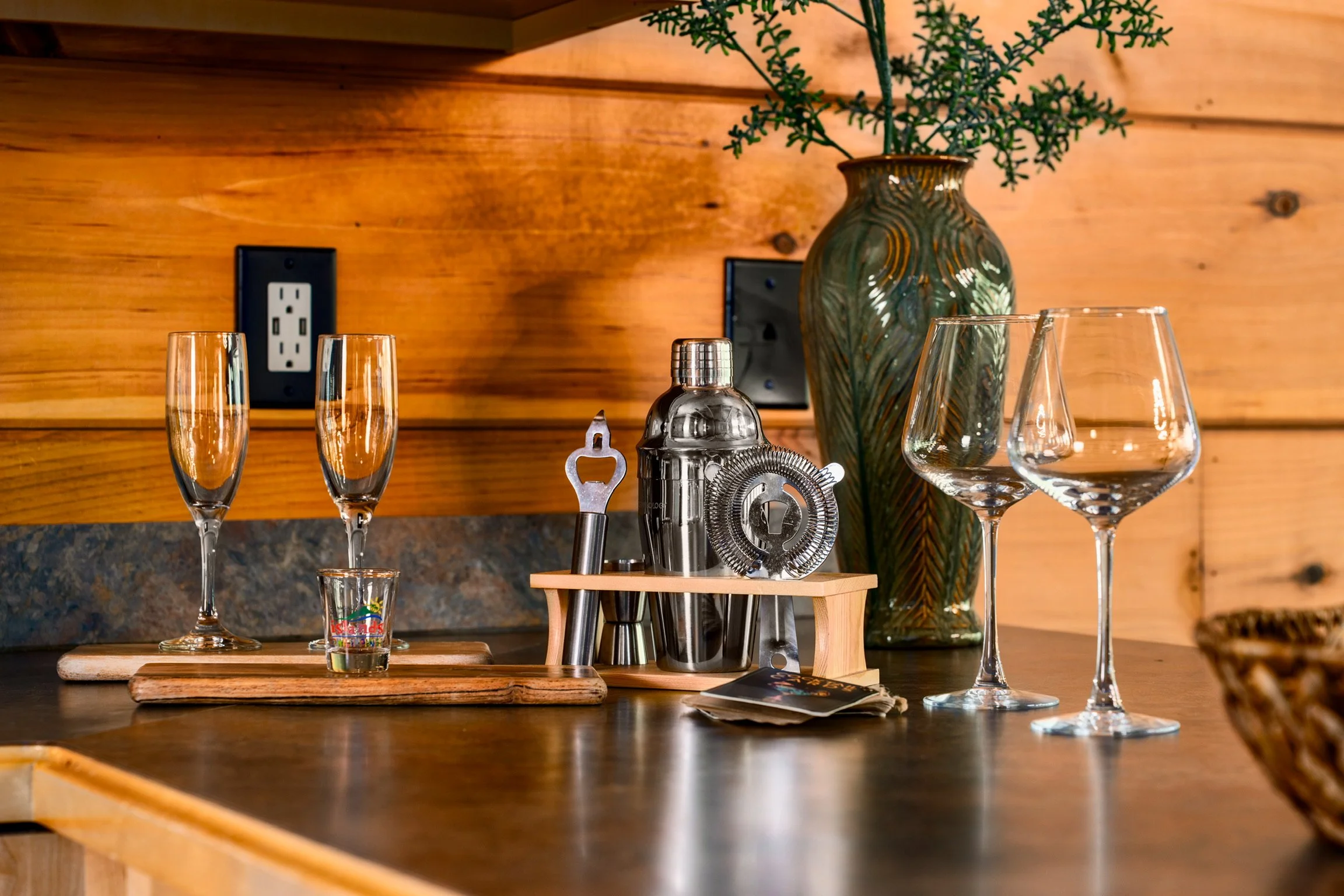 Blue Sage Hideaway glassware and decorative vase, close view